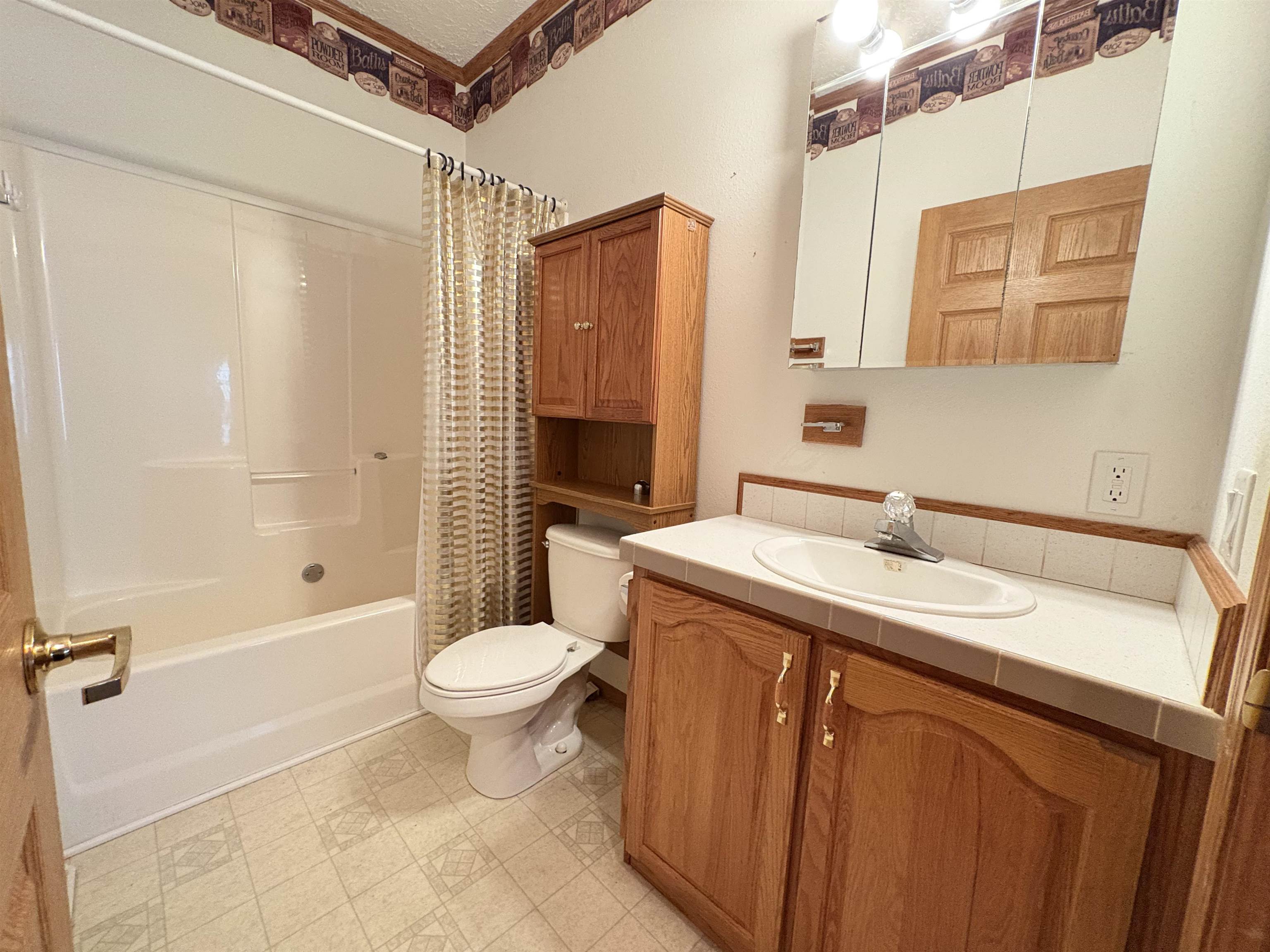 Crow 4th - Residential