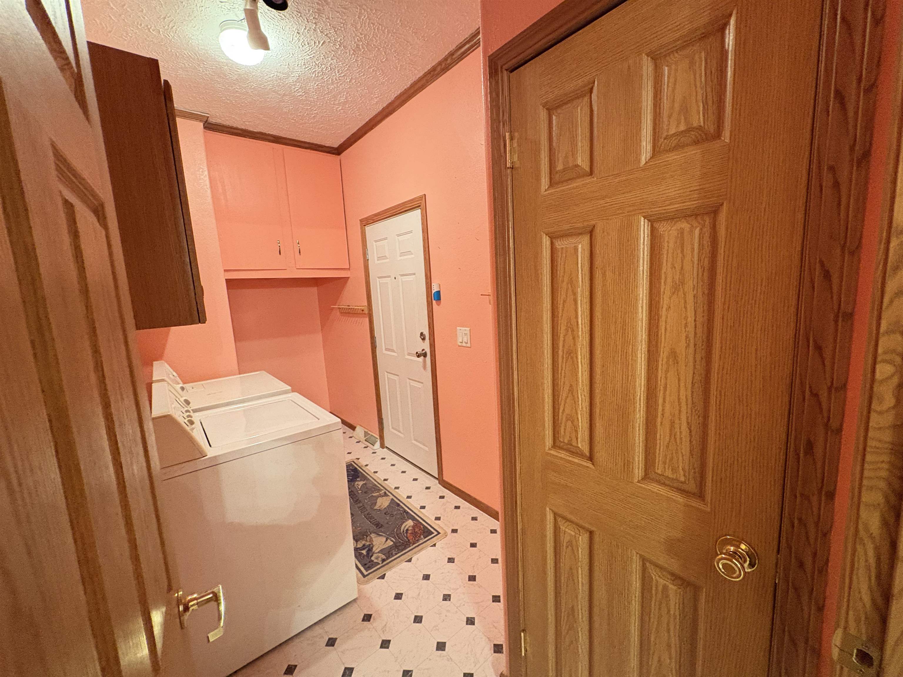 Crow 4th - Residential