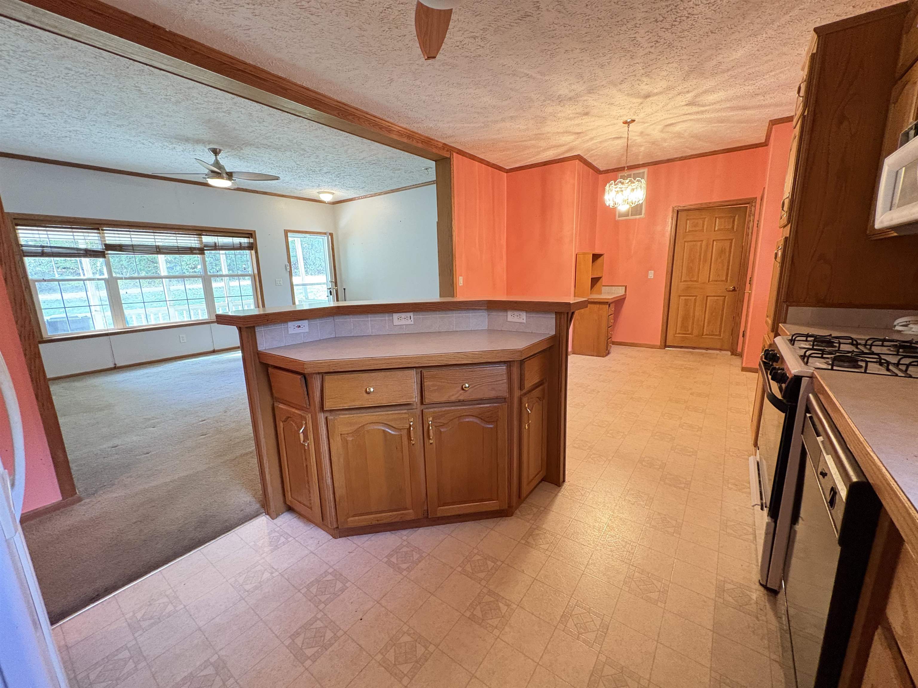 Crow 4th - Residential