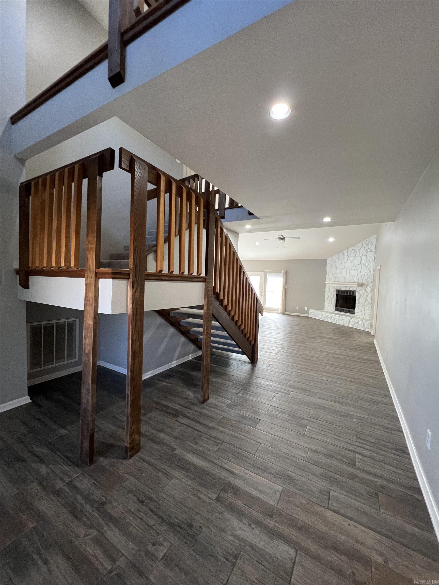 Longhills Village - Residential Lease