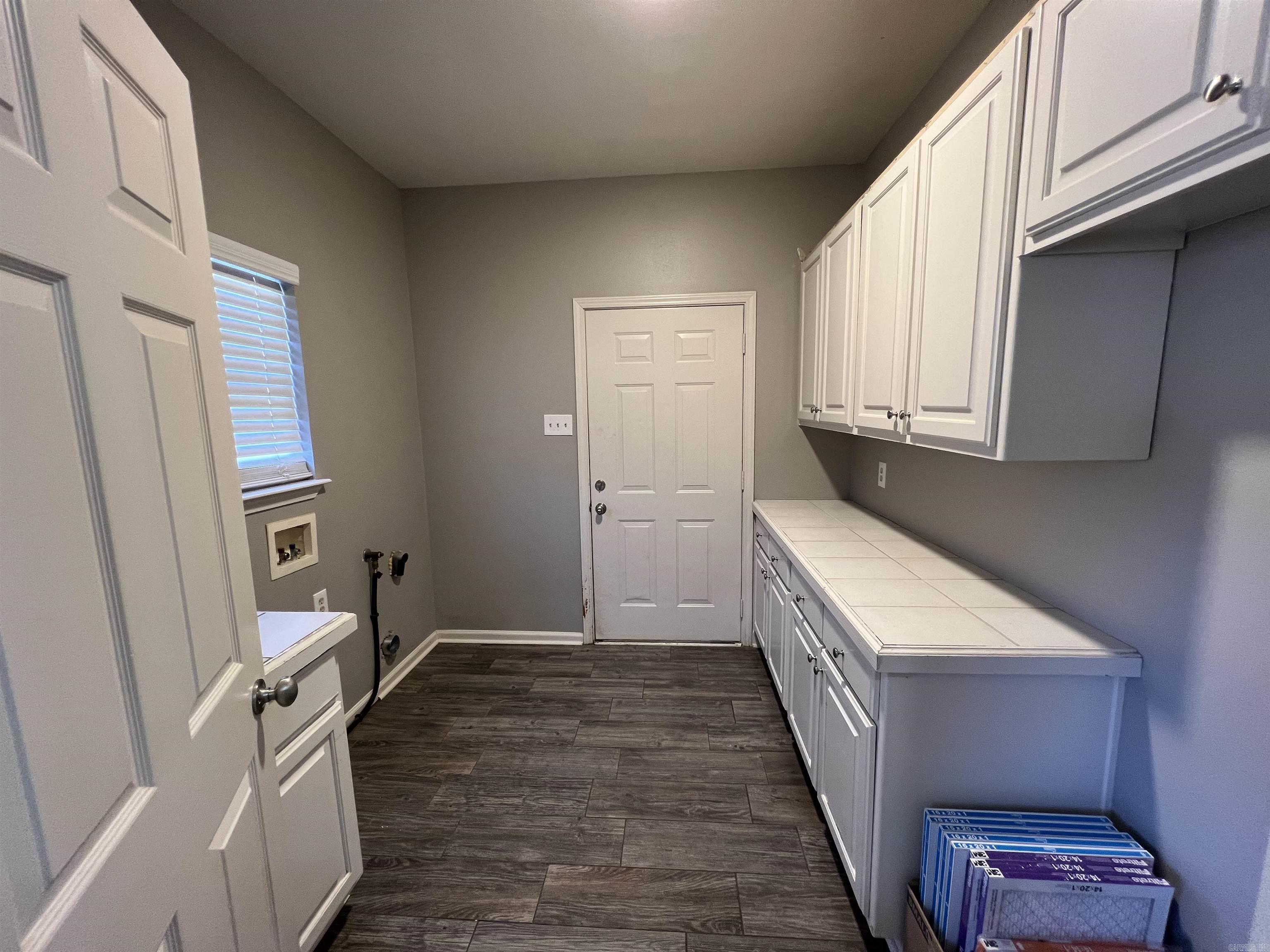 Longhills Village - Residential Lease