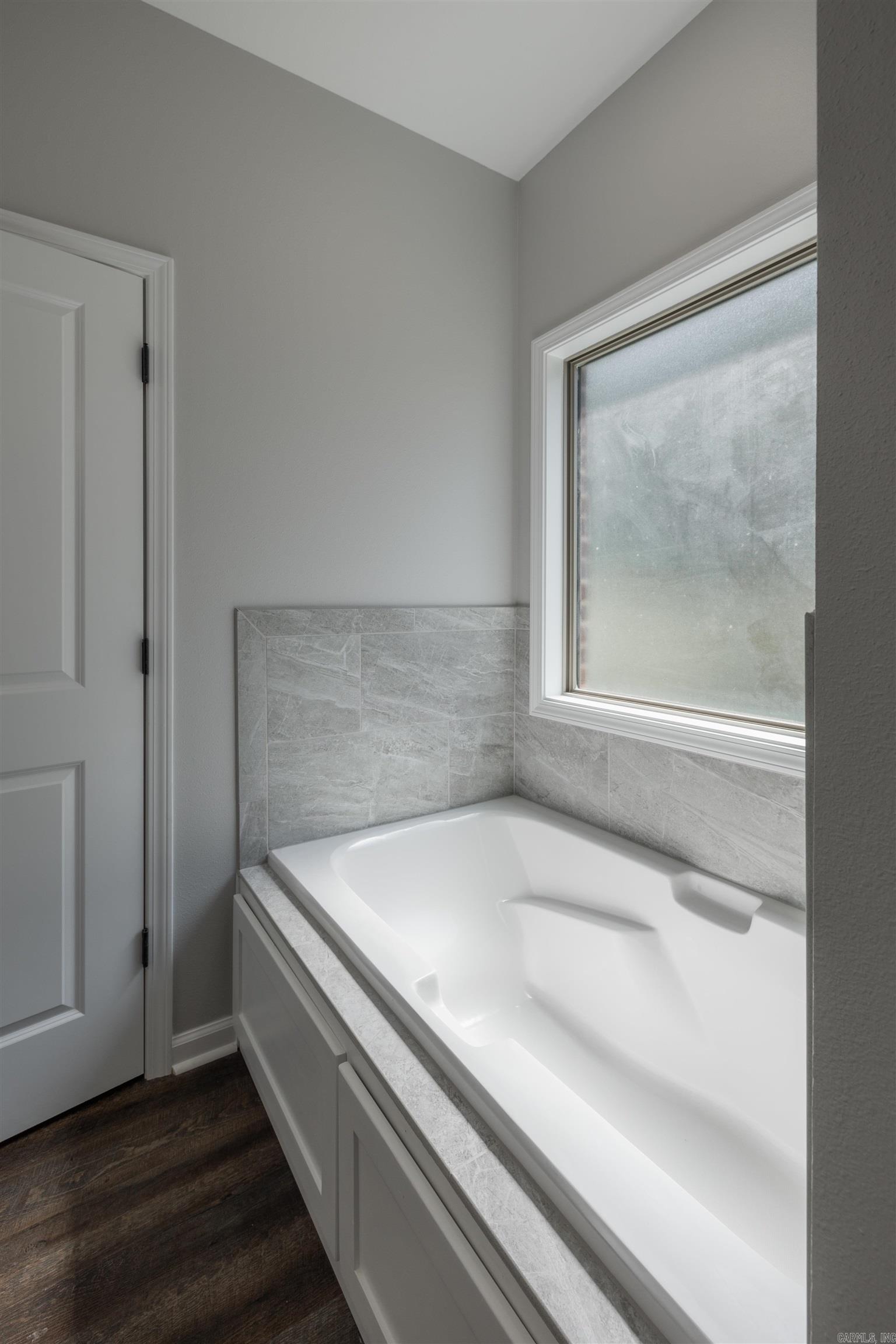 LITTLE RED RIVER ESTATES - Residential