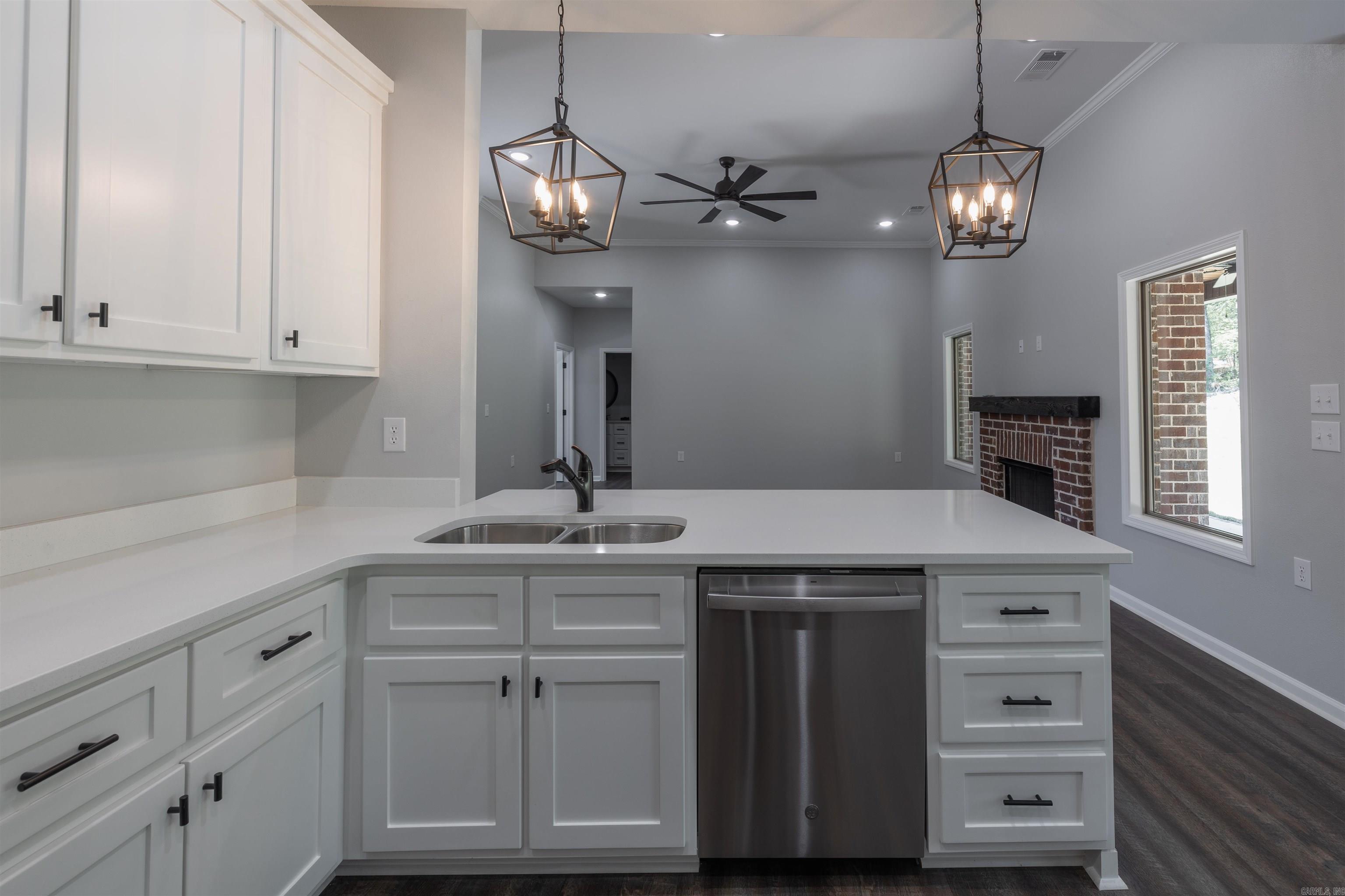 LITTLE RED RIVER ESTATES - Residential