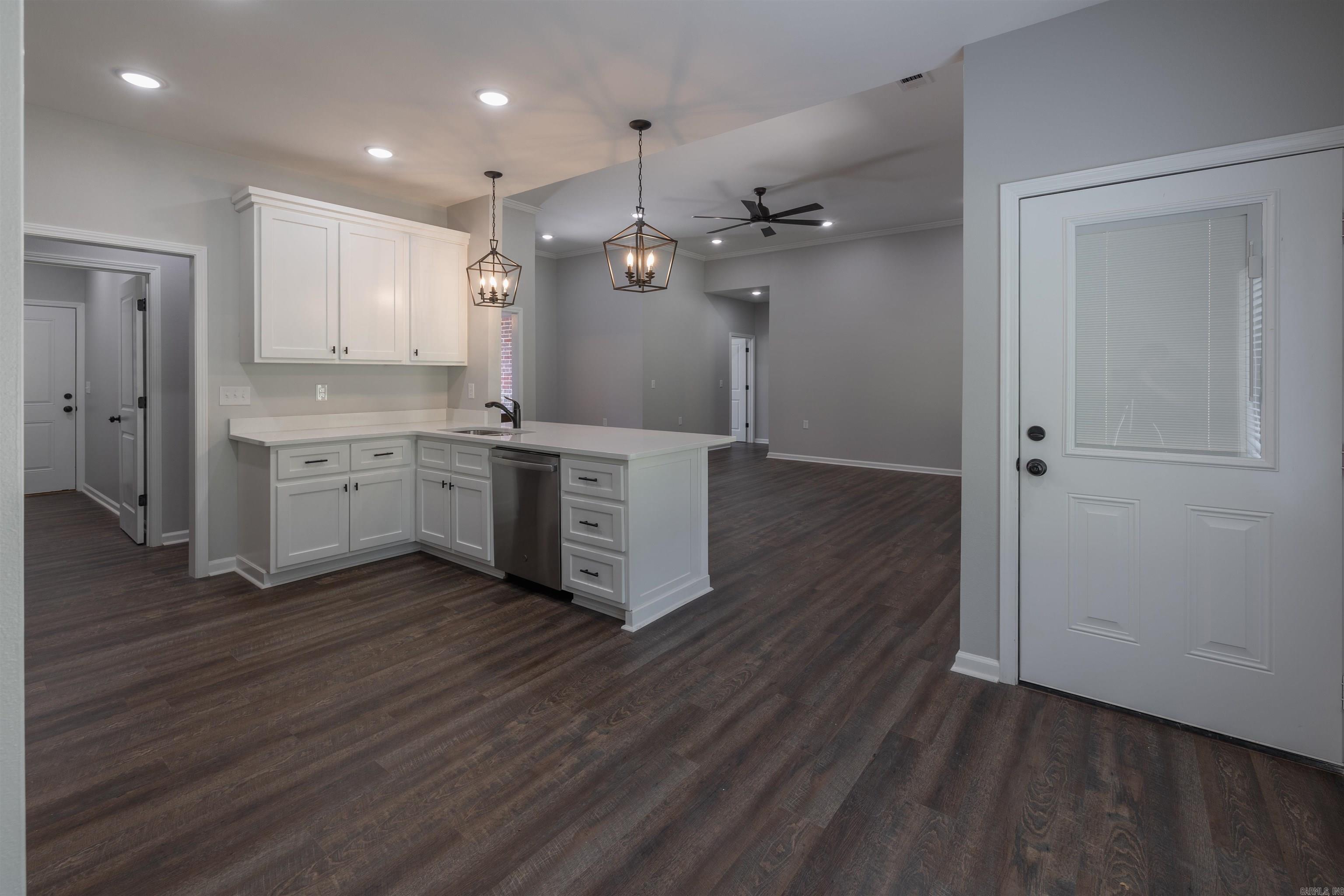 LITTLE RED RIVER ESTATES - Residential