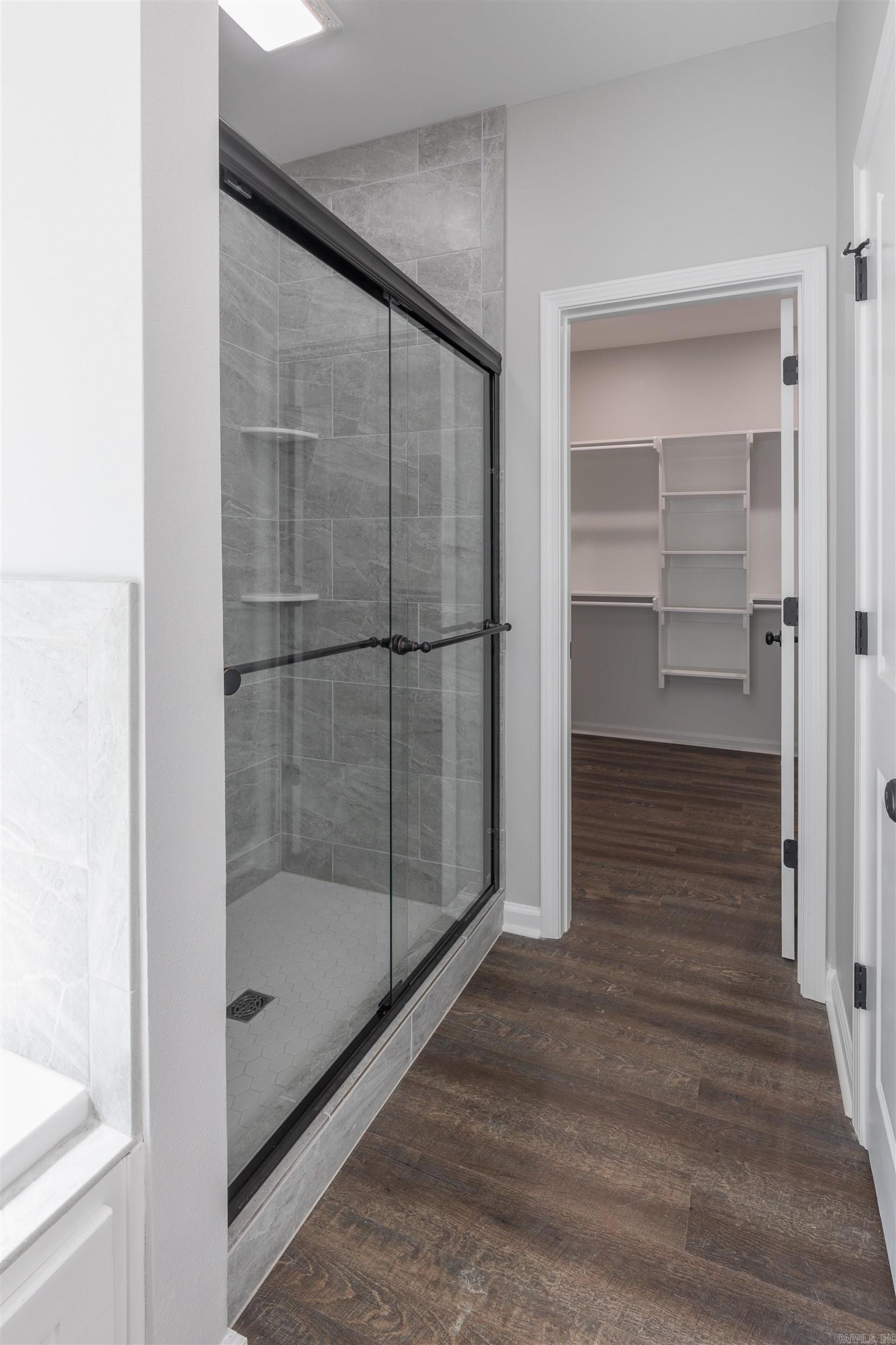 LITTLE RED RIVER ESTATES - Residential