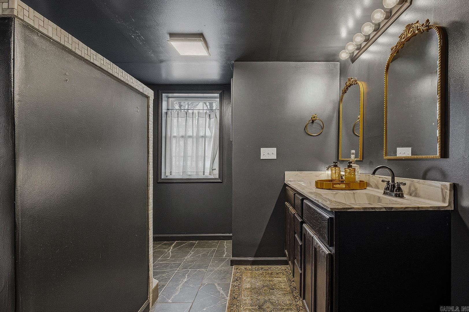 Pocahontas - Residential