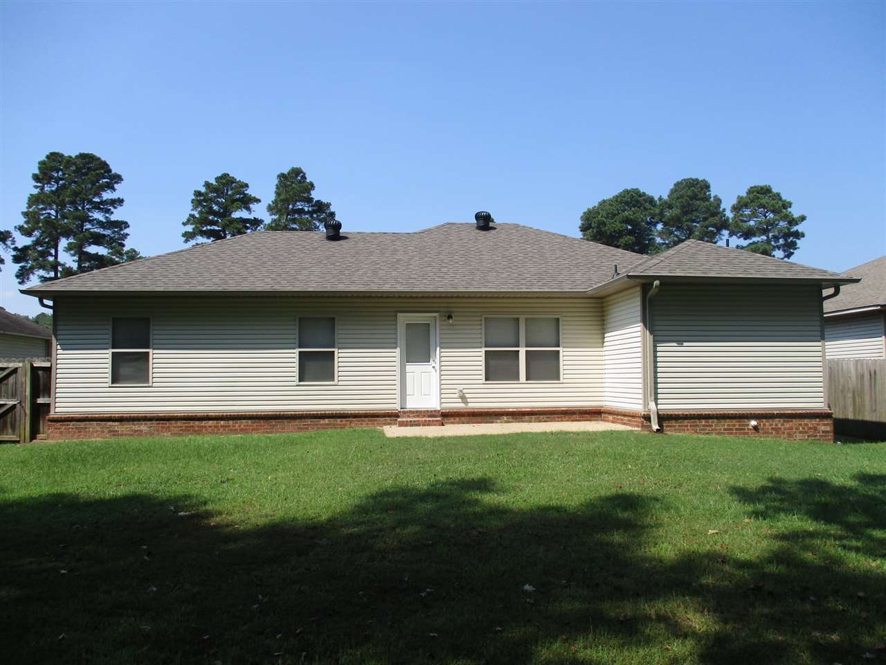 Graham Settlement - Residential Lease