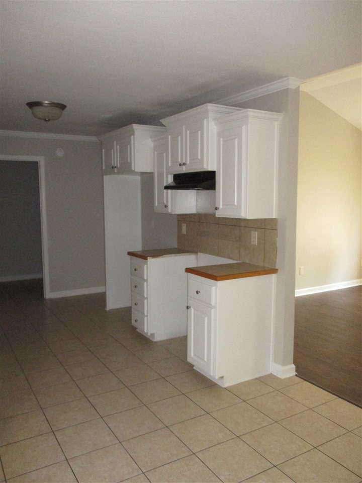 Graham Settlement - Residential Lease