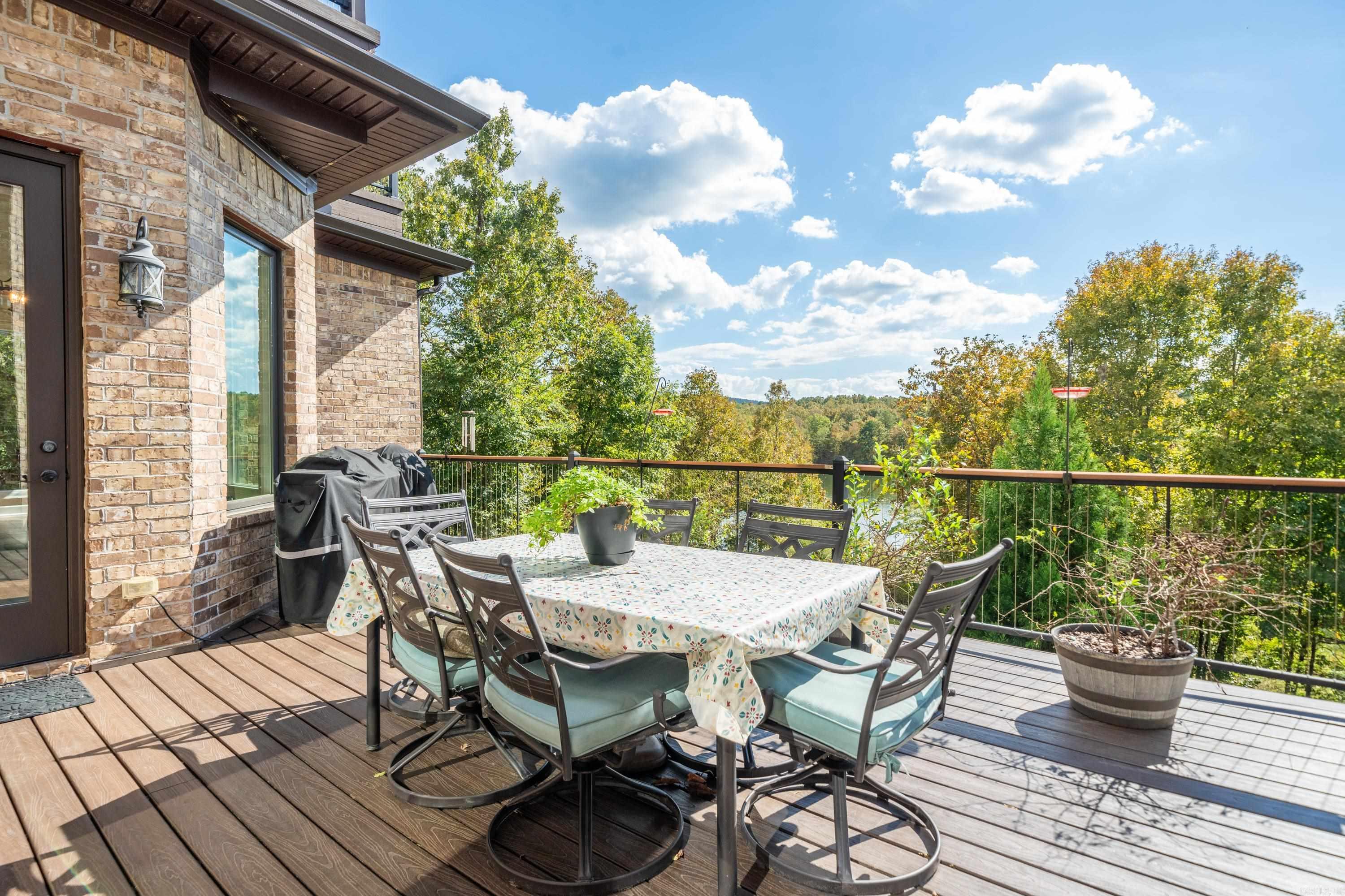 Red Oak Ridge - Residential