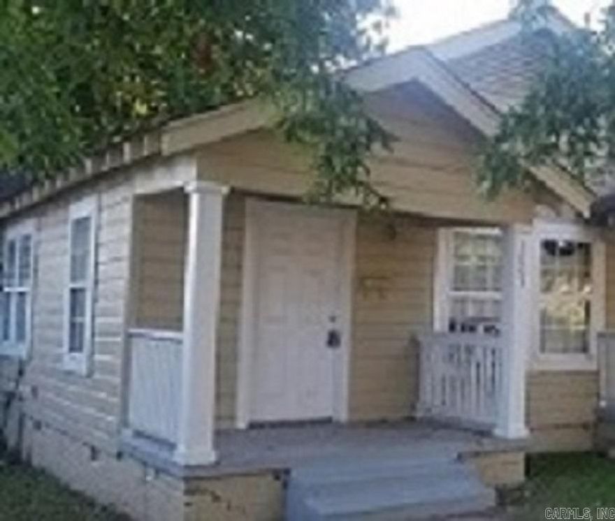 Come check out this 1bd/1ba apartment in Little Rock ! Move in ready !  Give us a call 501-232-8964