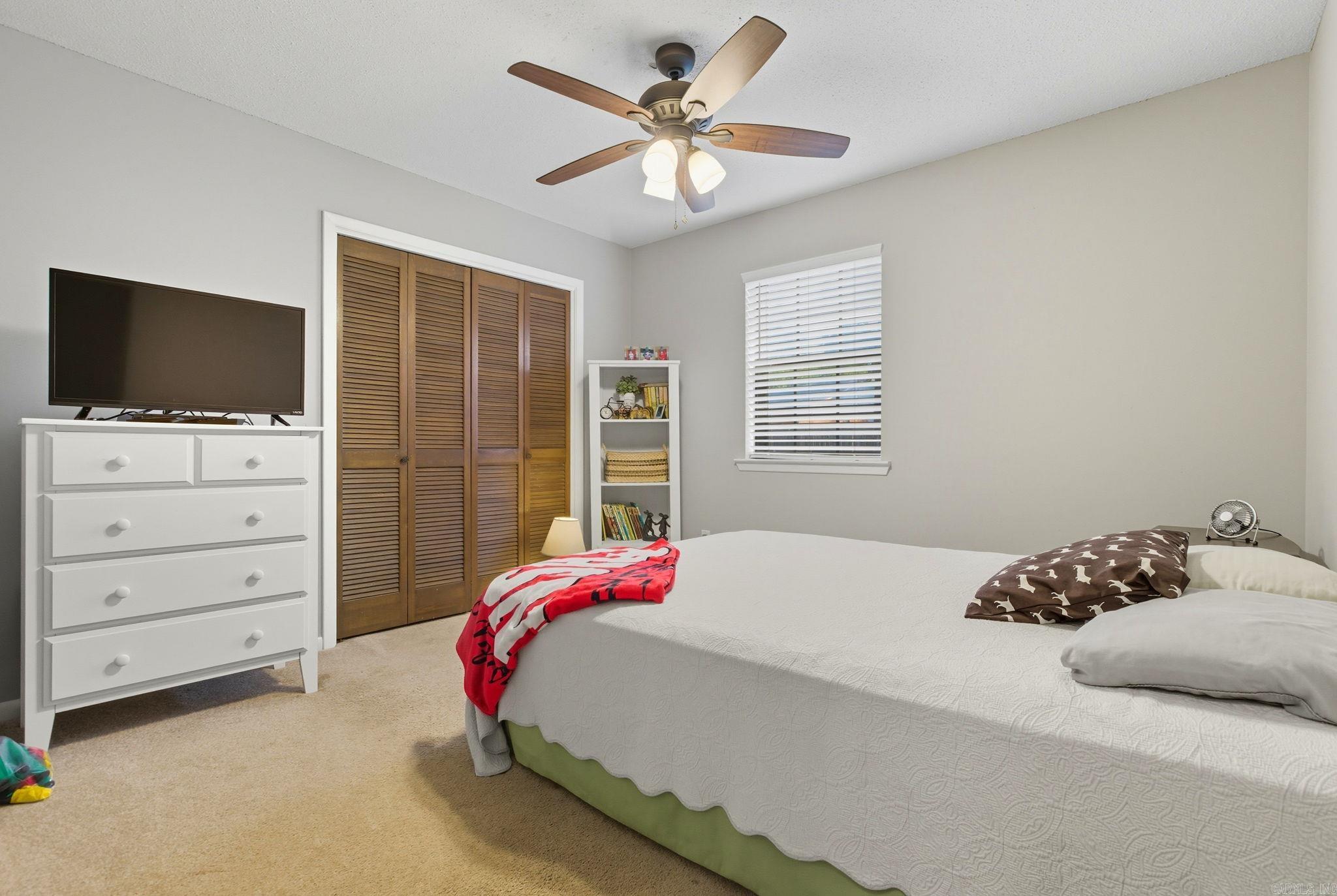 OTTER CREEK COMMUNITY - Residential