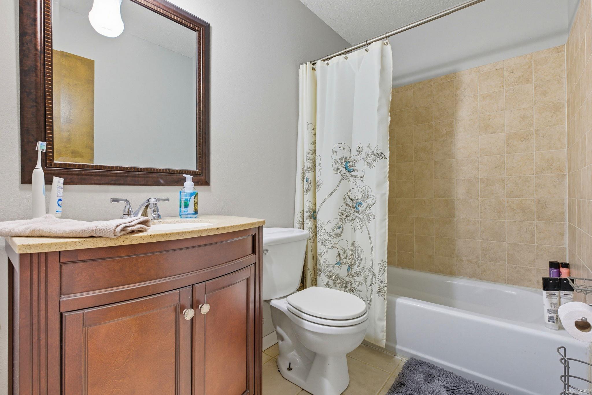 OTTER CREEK COMMUNITY - Residential