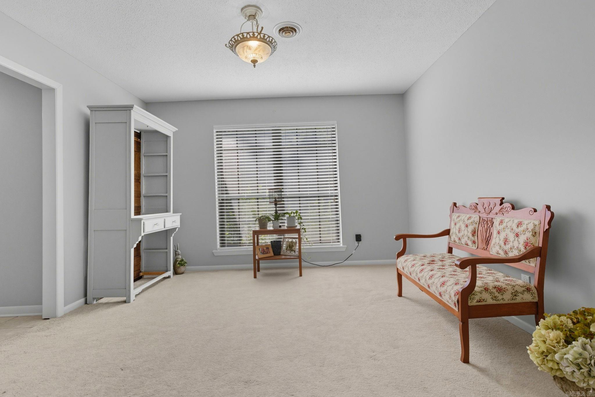 OTTER CREEK COMMUNITY - Residential