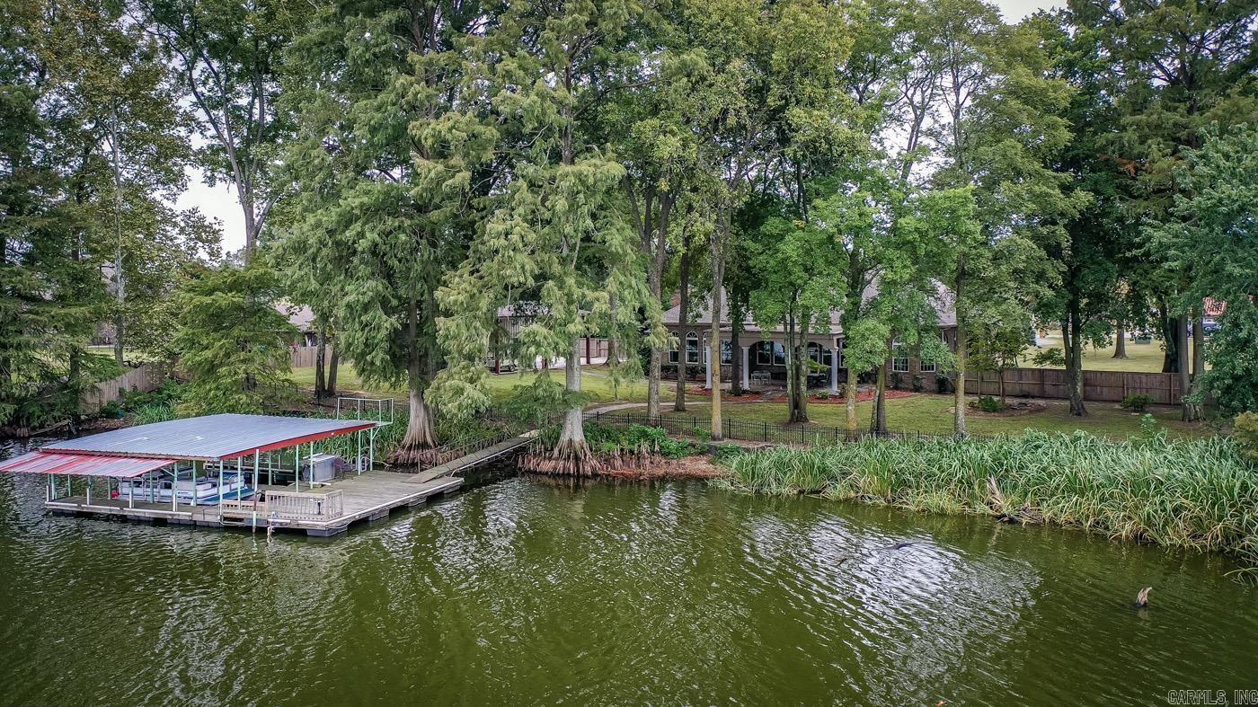 THE WILLOWS - Residential