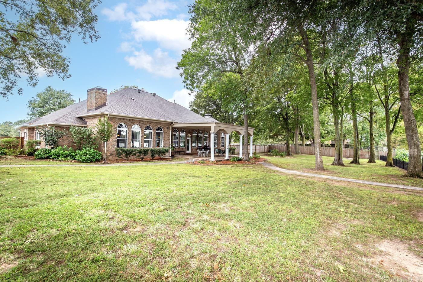 THE WILLOWS - Residential