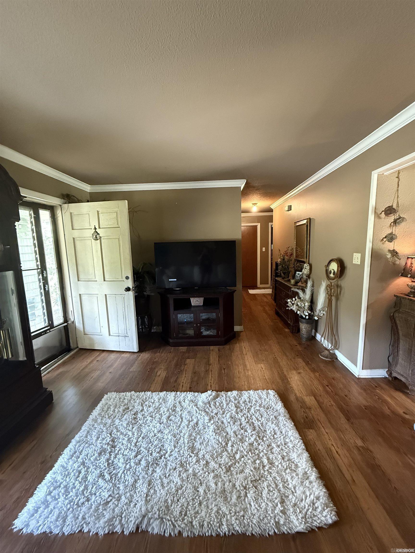 LAKE CATHERINE IND. ESTATES - Residential