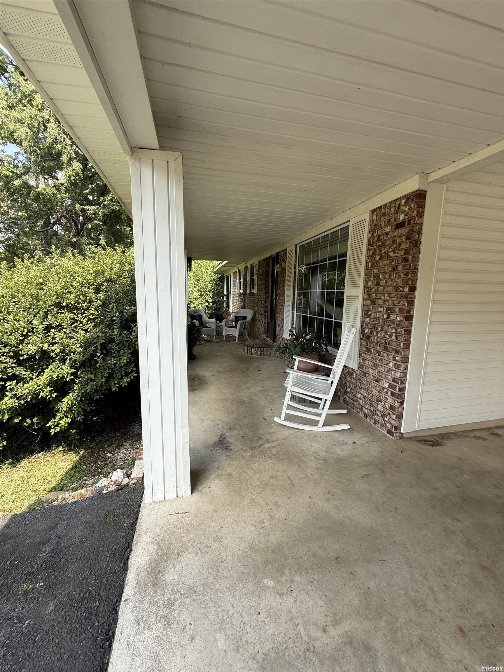 LAKE CATHERINE IND. ESTATES - Residential