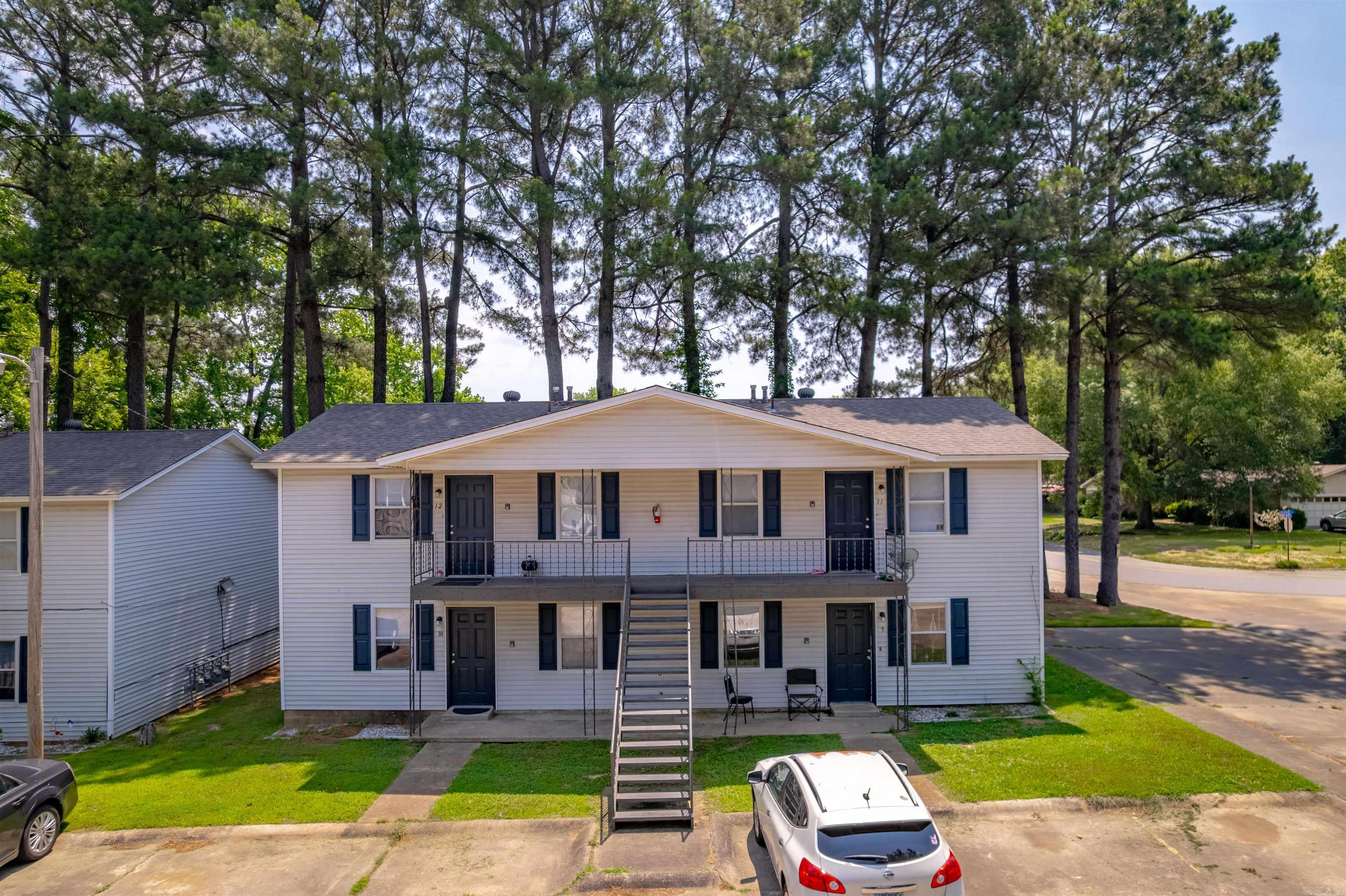 Great investment opportunity! We are proud to bring this 16 unit apartment complex to the market in Searcy, AR. Made up of 16 two bedroom units, this is a excellent opportunity for an investor to add to their central Arkansas portfolio. Updates include new LVP flooring, new appliances, paint, and new fixtures in select units. Please reach out for more information or to schedule a tour.