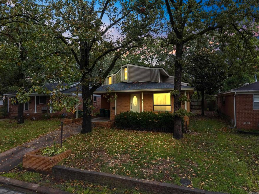 *Unique Midtown Gem* Over 2800sf with 4 bedrooms (2 down, 2 up), 4 full bathrooms (2 down, 2 up), 2 living spaces, multiple sitting areas, bonus utility room off of kitchen, large laundry room, ample closet and storage throughout, abundant natural light and both a spiral and traditional staircase. The loft bedroom suite has a fabulous morning view with a dedicated sitting area and large walk in closet. The exterior is low maintenance with a brand new roof installed in 2025 and convenient alley access on the backside of the property that includes an additional parking pad and potential for additional future parking. Excellent location that's near schools but on a low traffic street, minutes from shopping and dining on Cantrell or University, less than 10 minutes to multiple hospitals including UAMS, 15 minutes to downtown, all without having to access I630.