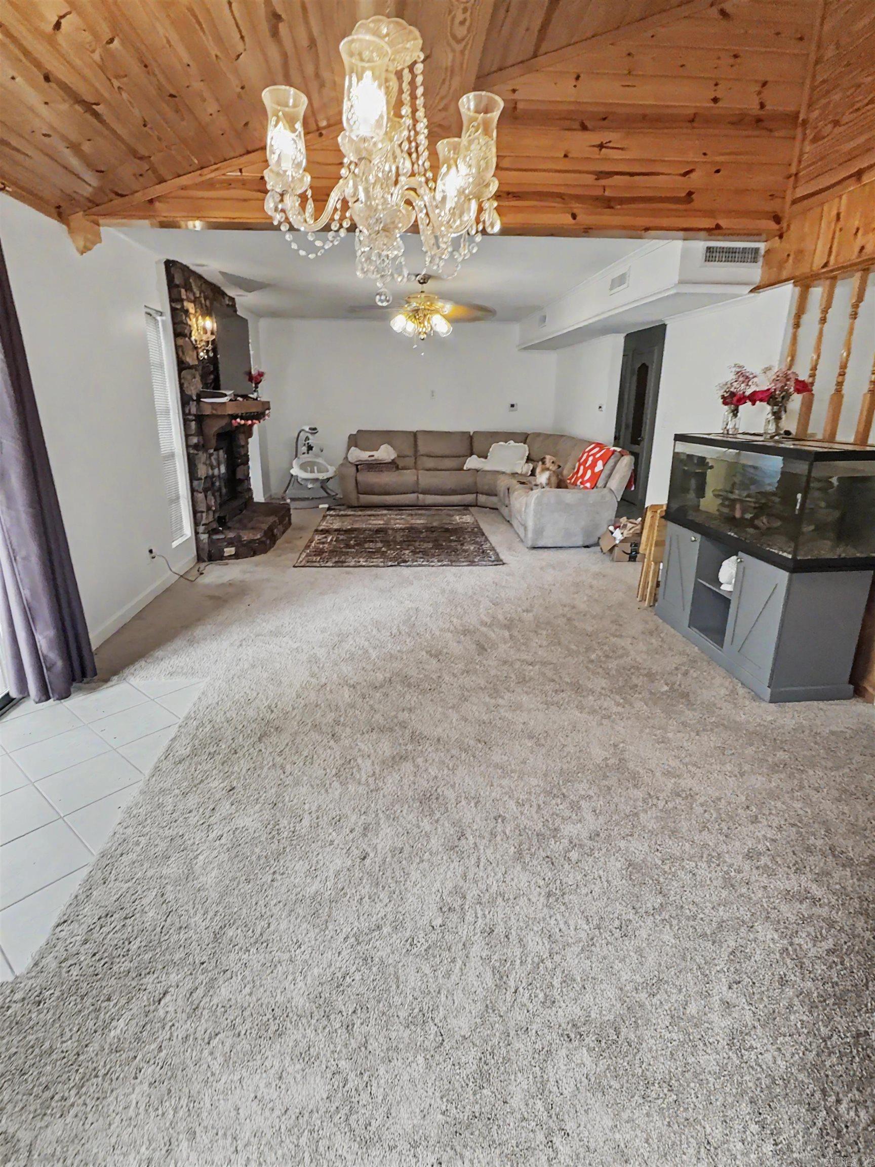 Lake Farm - Residential