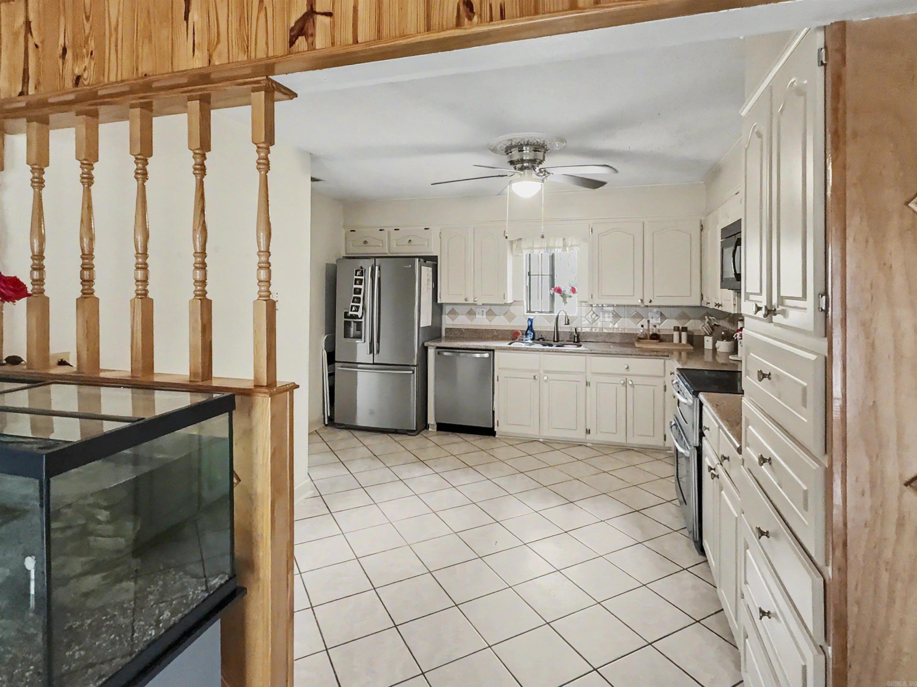 Lake Farm - Residential
