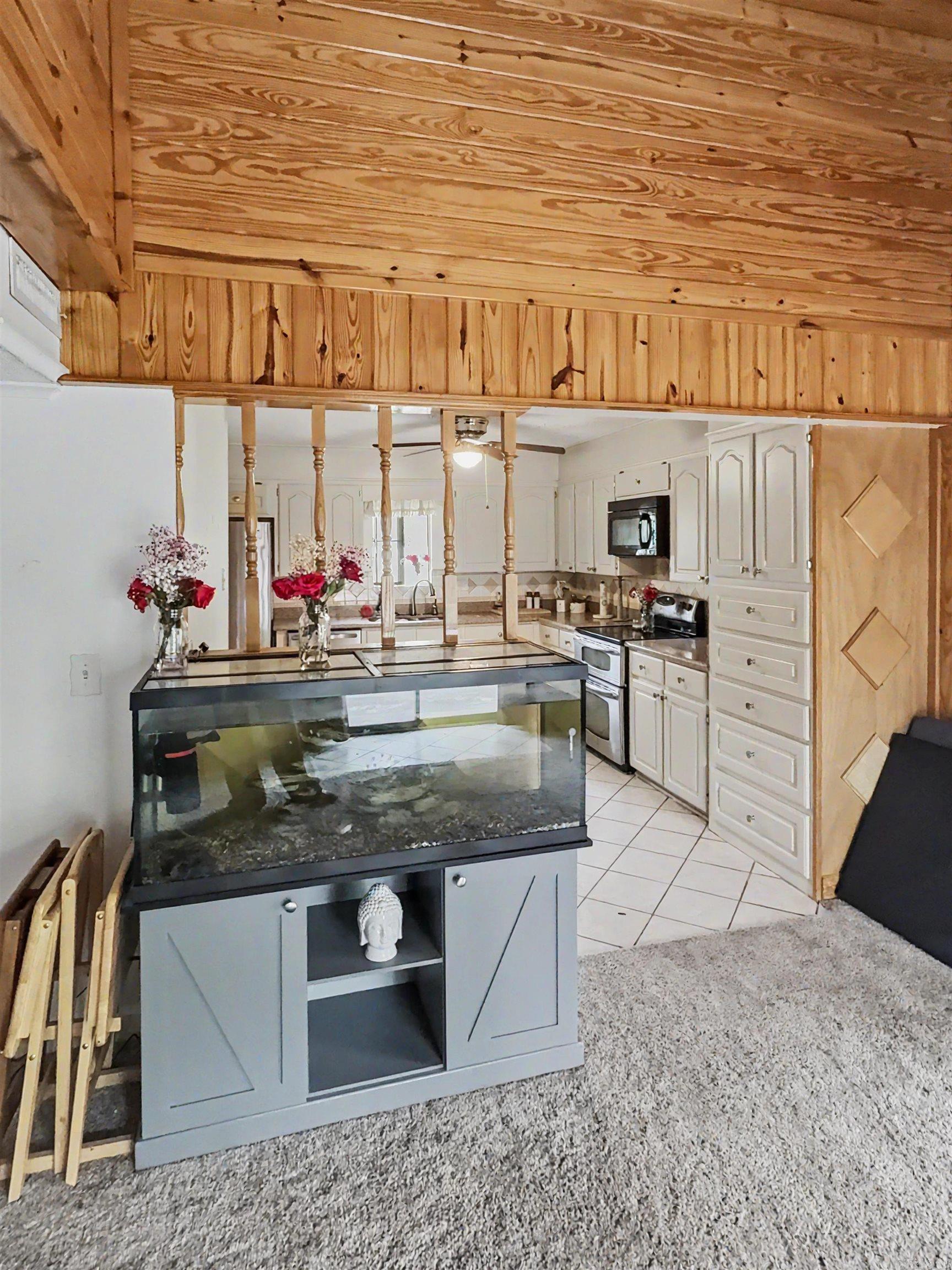 Lake Farm - Residential