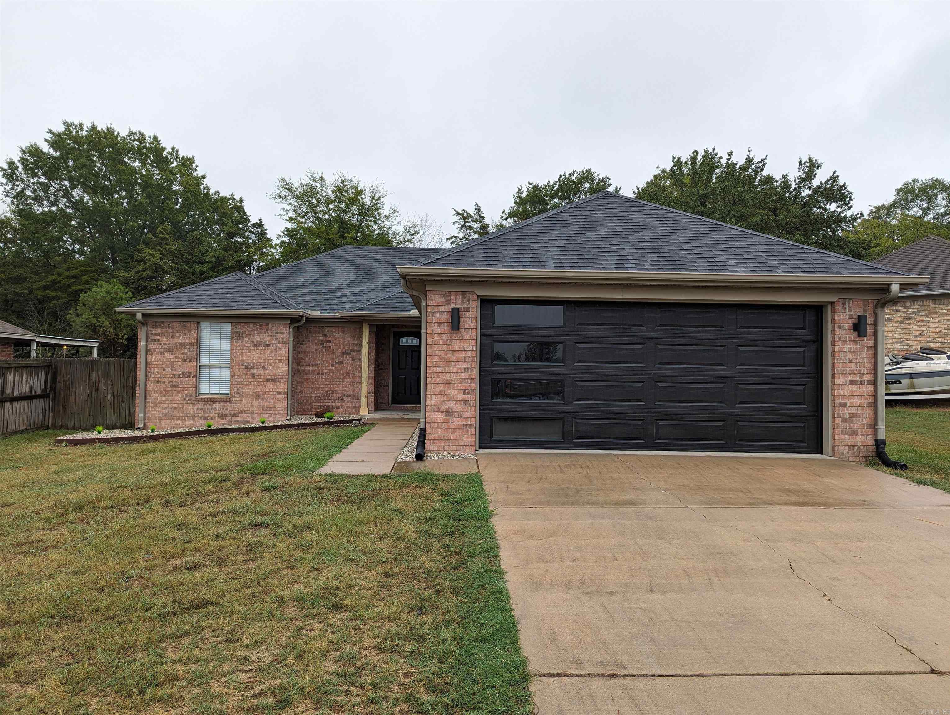 CHARLES PLACE - Residential