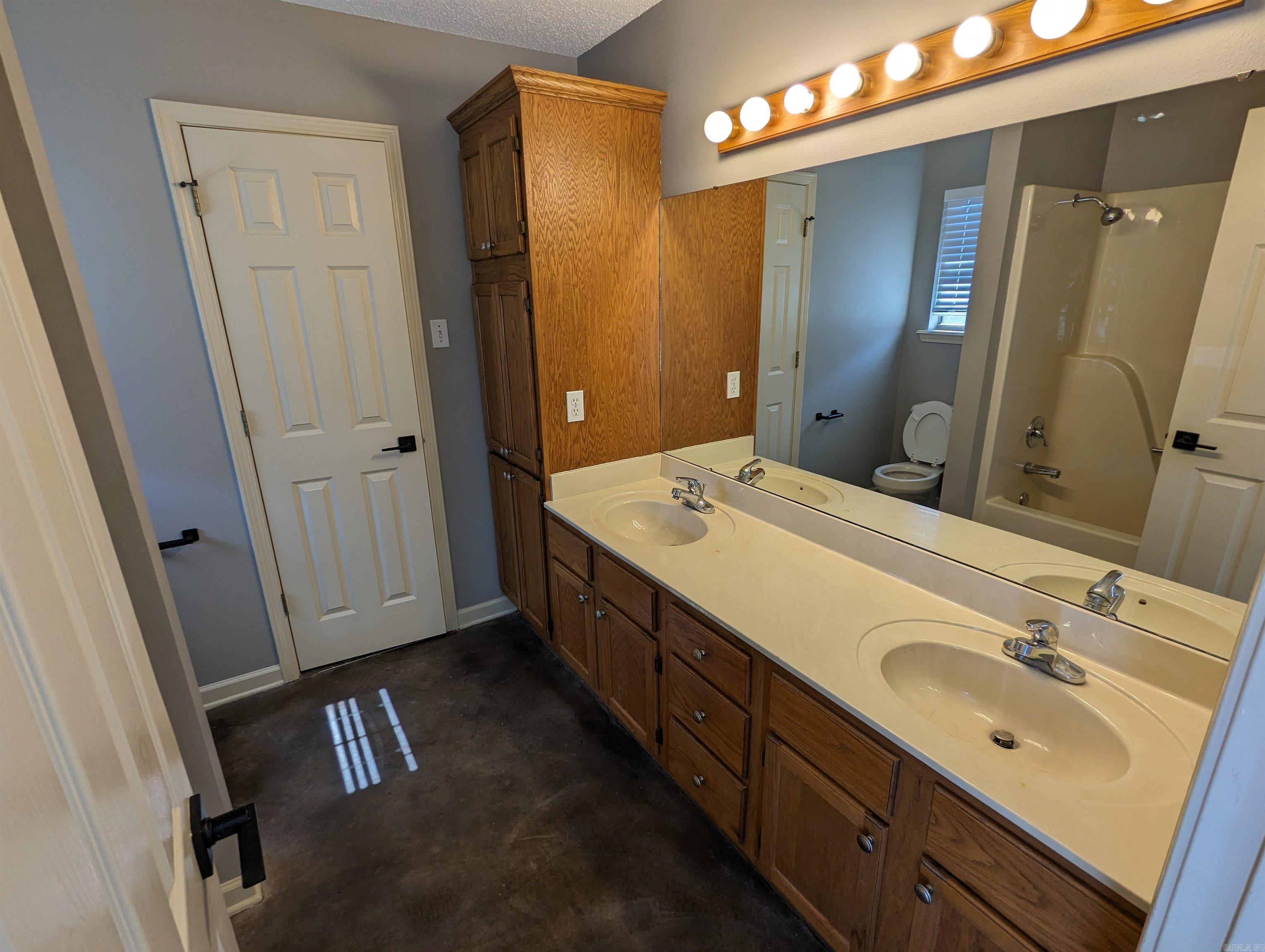 CHARLES PLACE - Residential