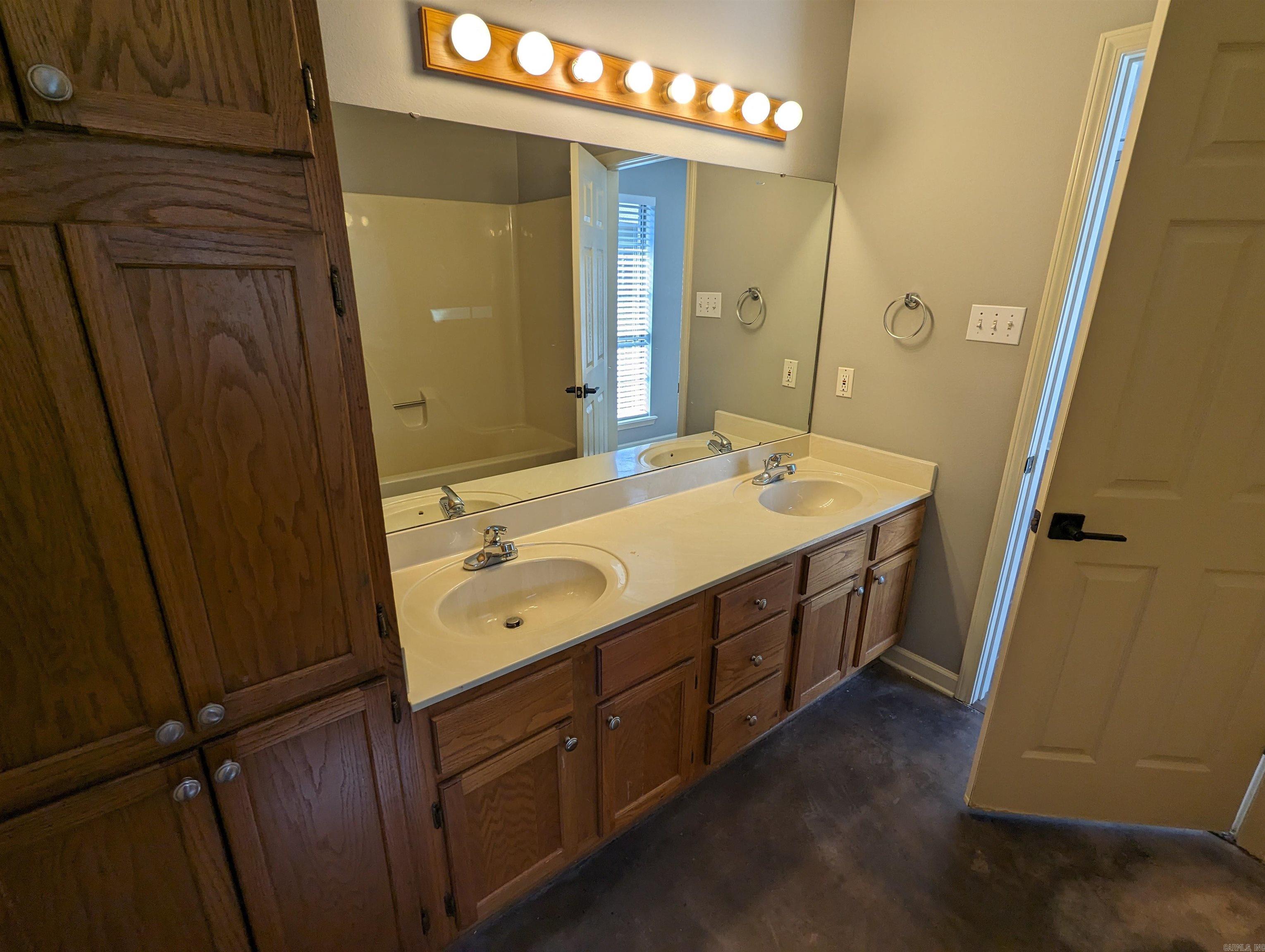 CHARLES PLACE - Residential