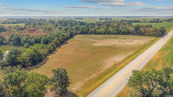 1554 US-67, CORNING, AR 72422 - Image d7b78c2ff26fe408cc83a26a77914cf4/3489174450