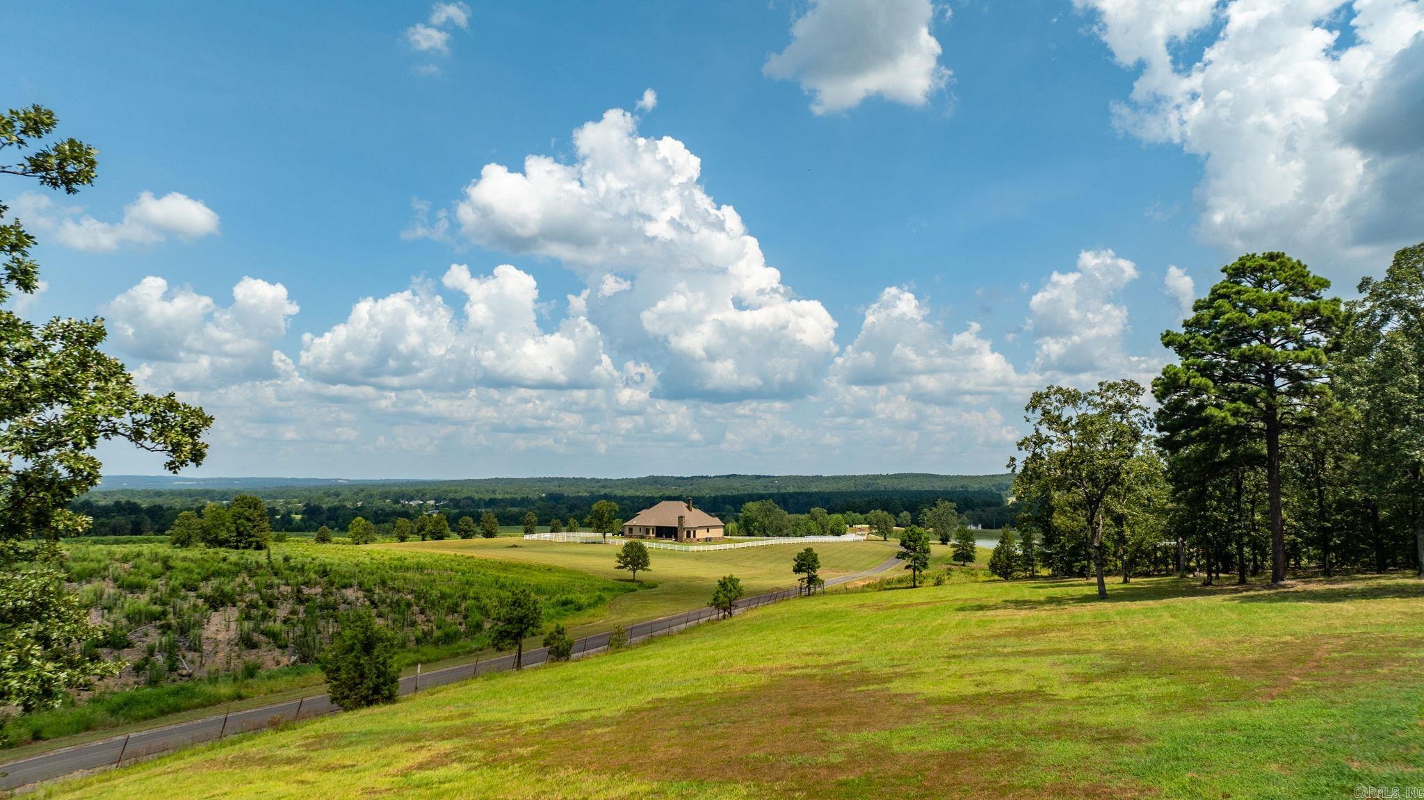 EAGLE RIDGE ESTATES - Residential