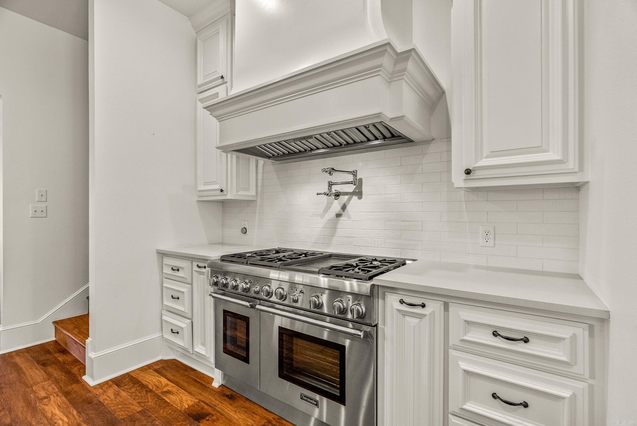 EAGLE RIDGE ESTATES - Residential