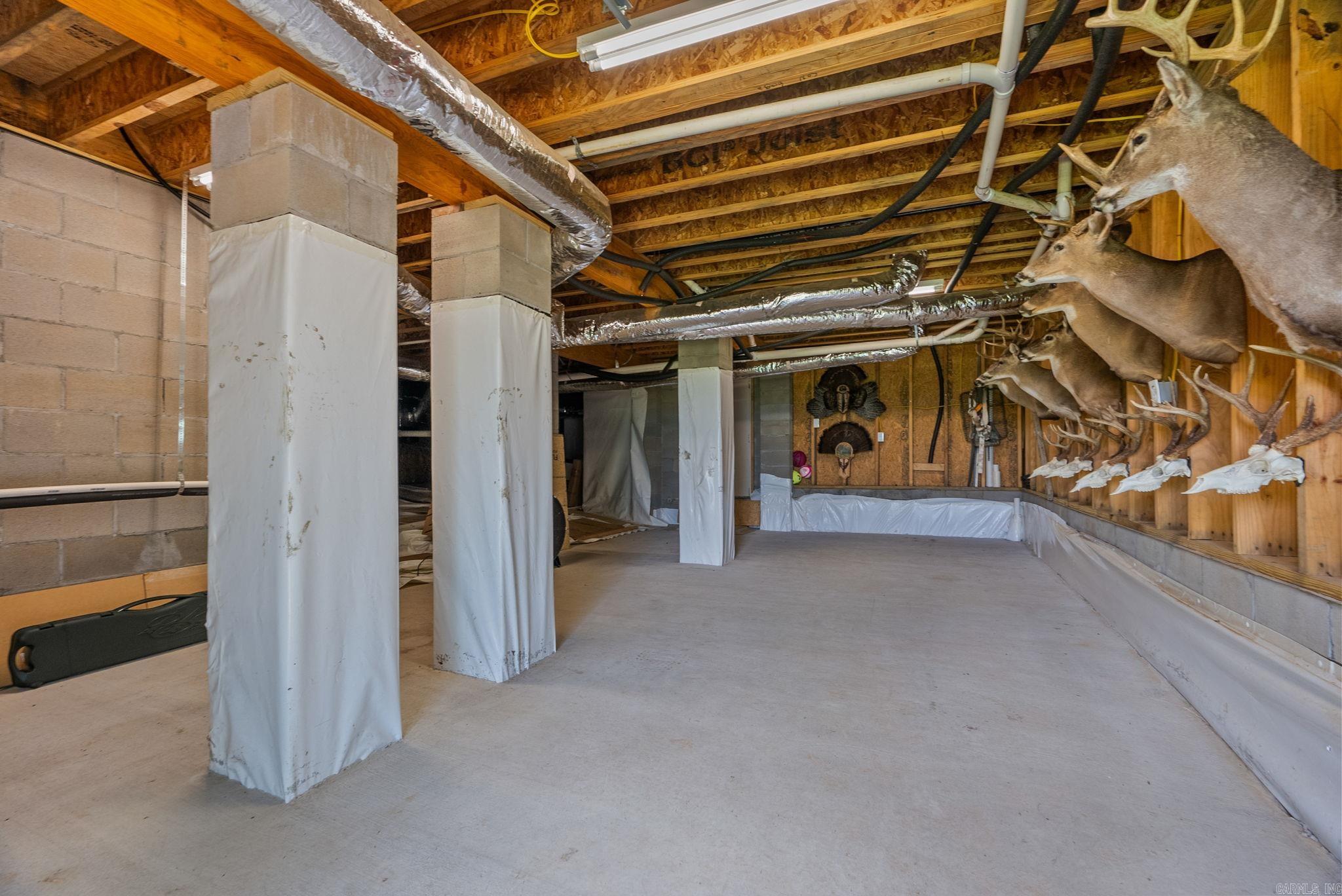 EAGLE RIDGE ESTATES - Residential