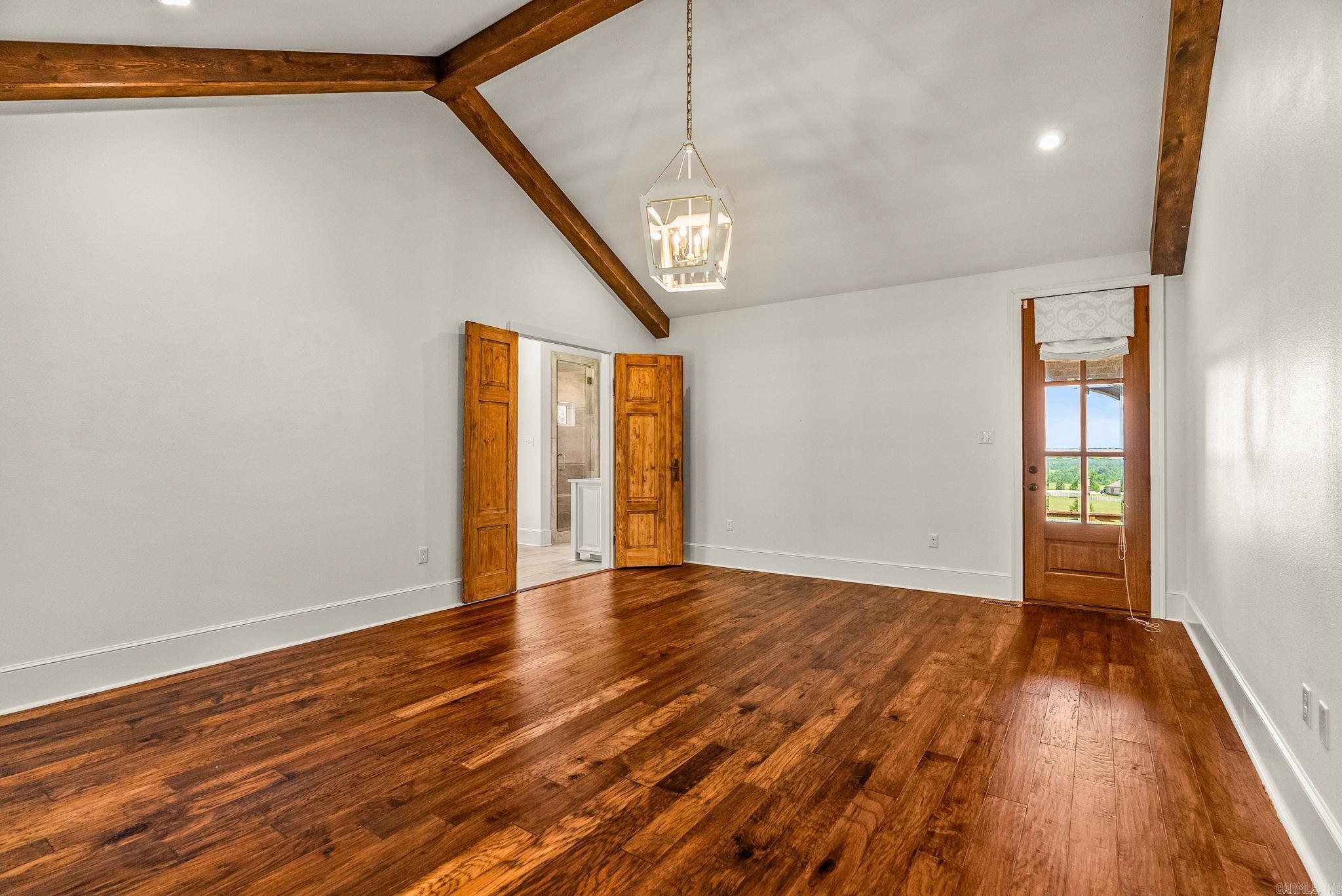 EAGLE RIDGE ESTATES - Residential