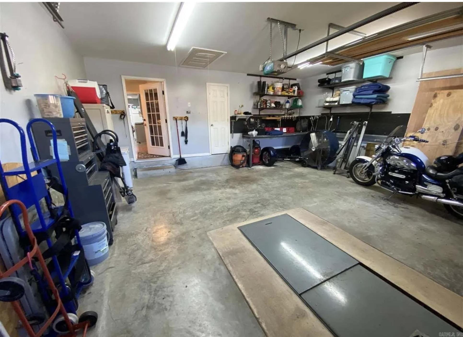 Austin Lakes - Residential Lease