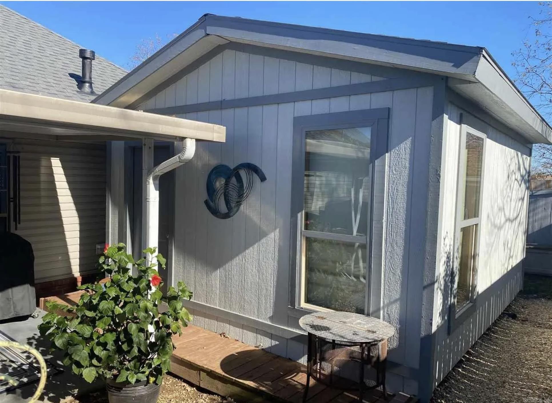 Austin Lakes - Residential Lease