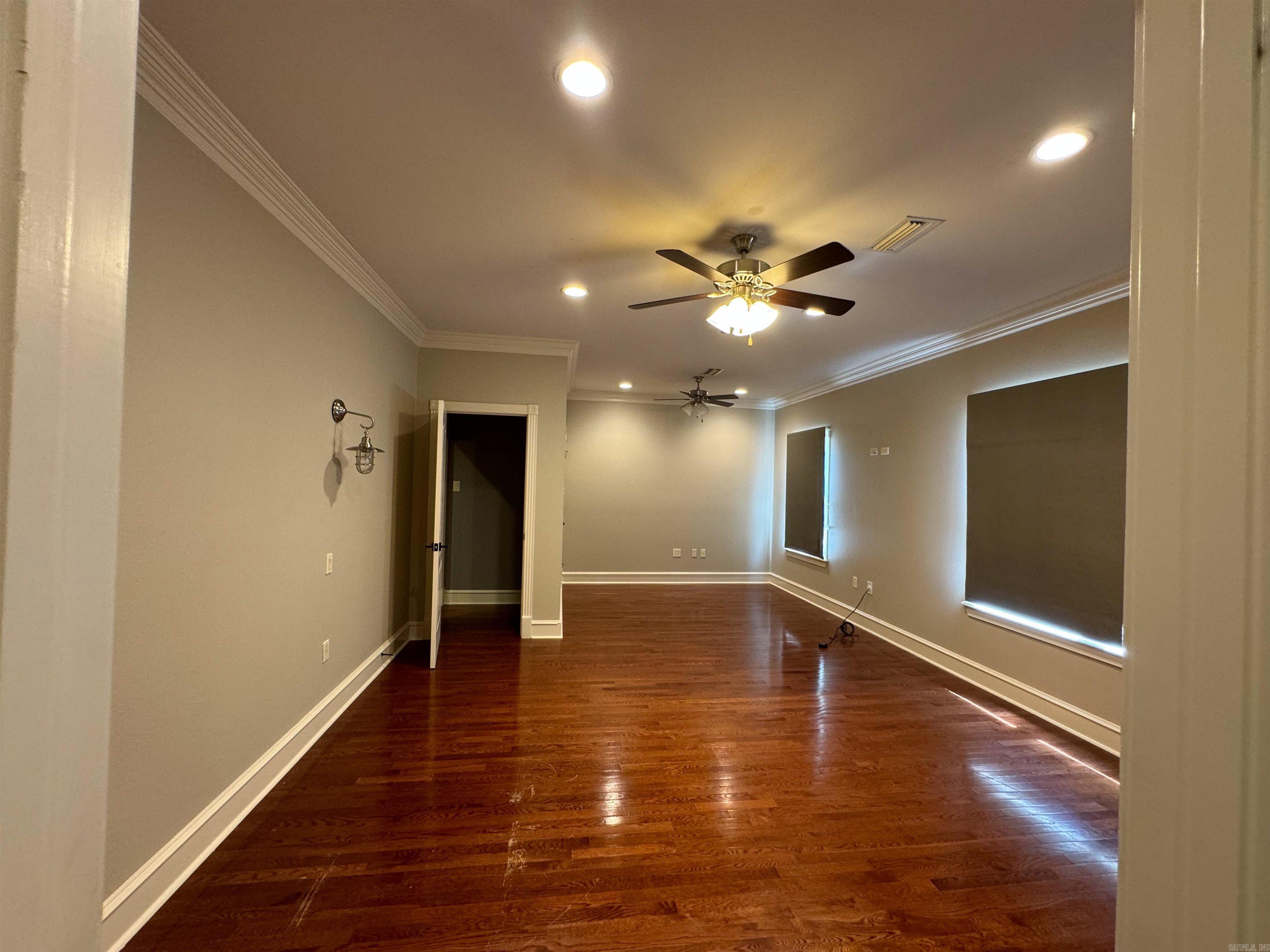 CENTENNIAL VALLEY - Residential