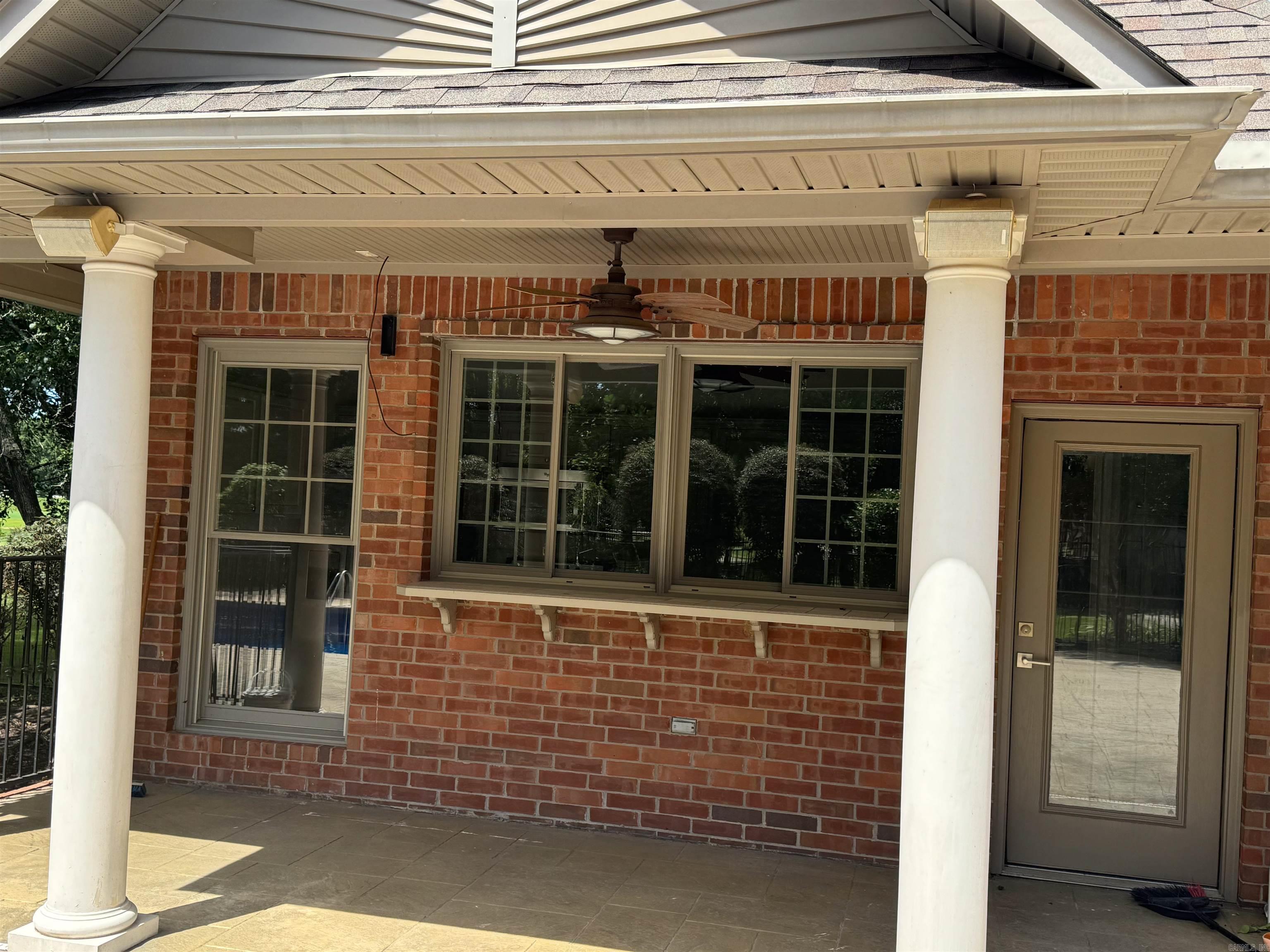 CENTENNIAL VALLEY - Residential