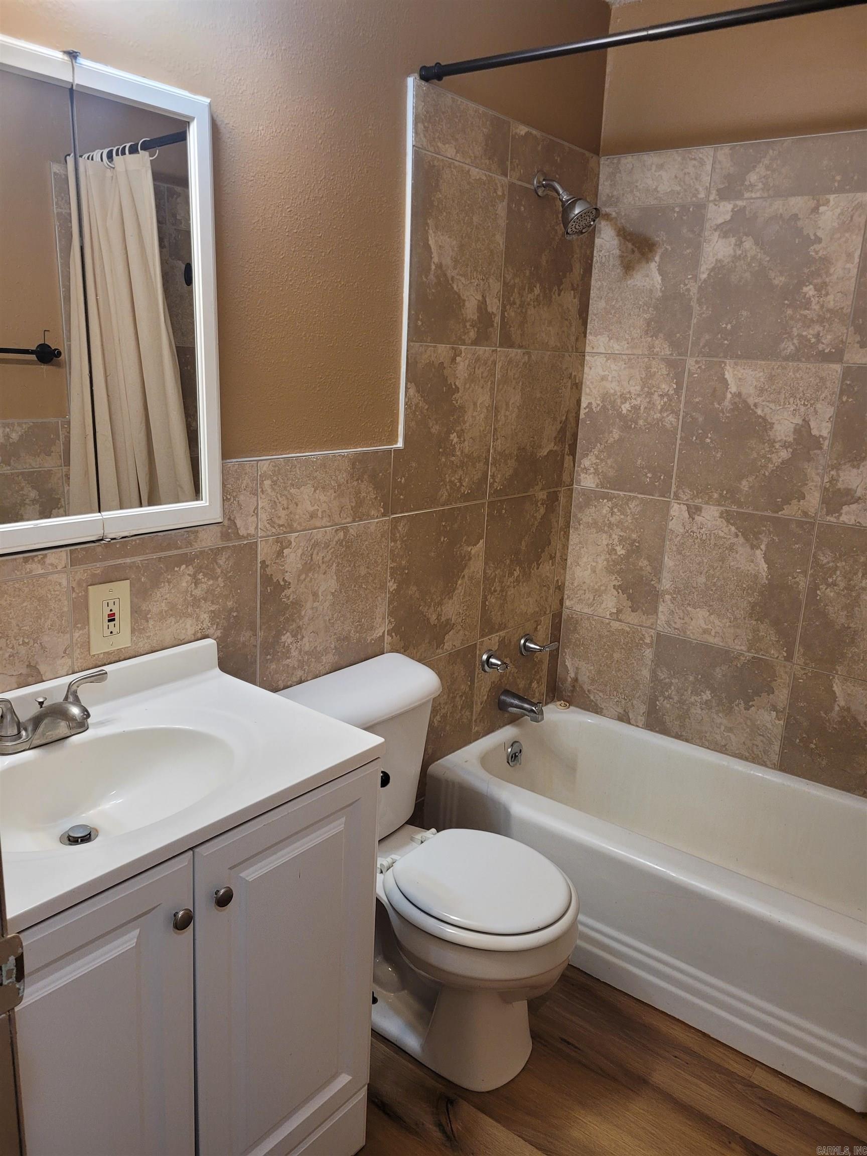 COUNTRY CLUB ADDITION - Residential