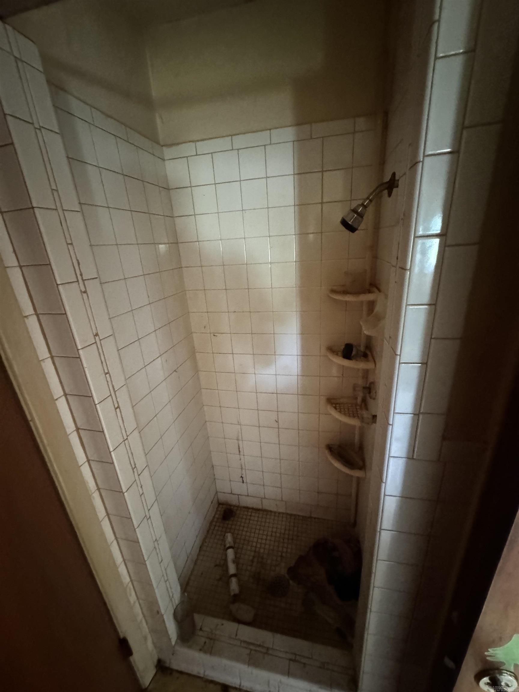 JAXON TERRACE - Residential