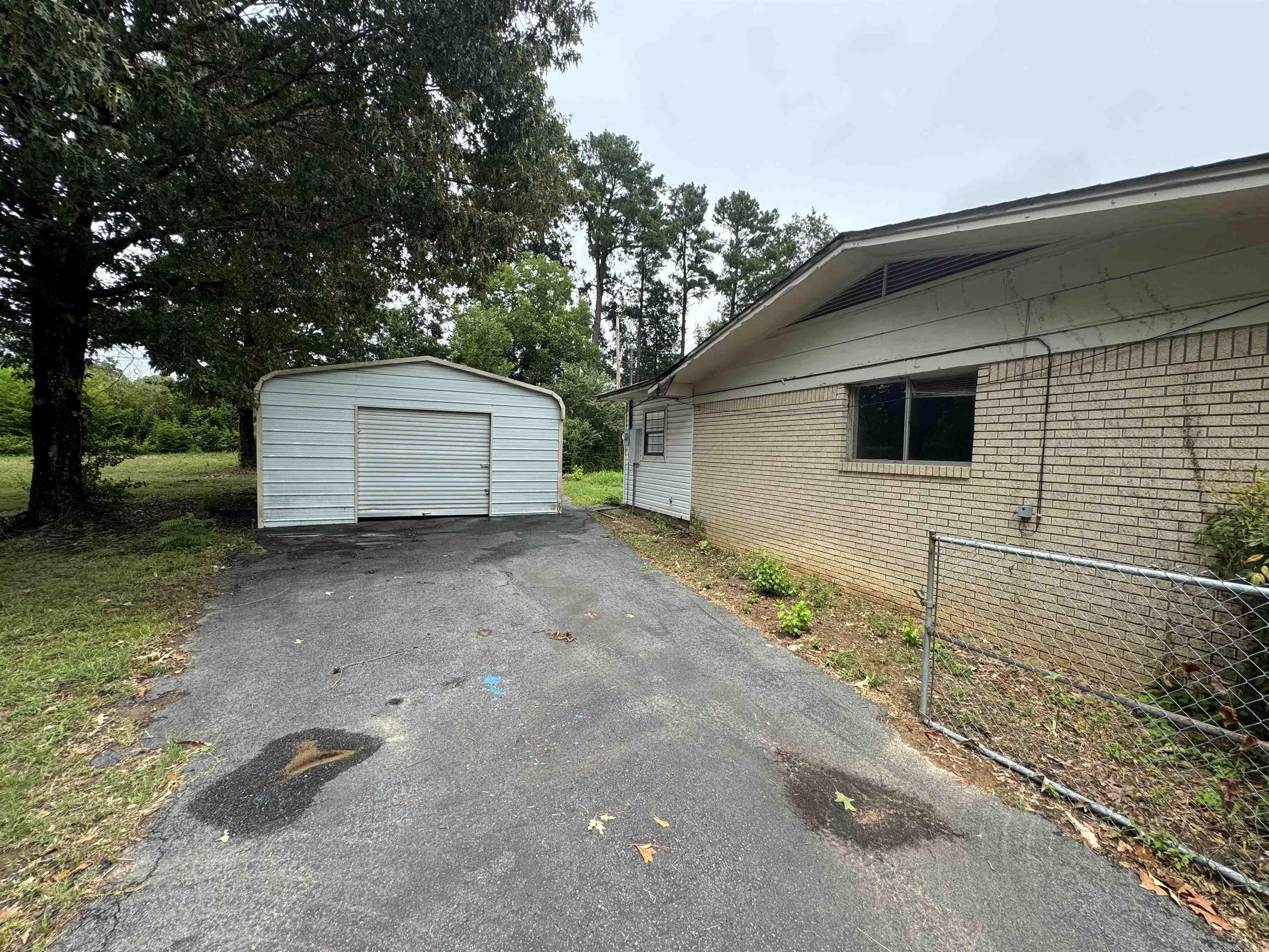 JAXON TERRACE - Residential