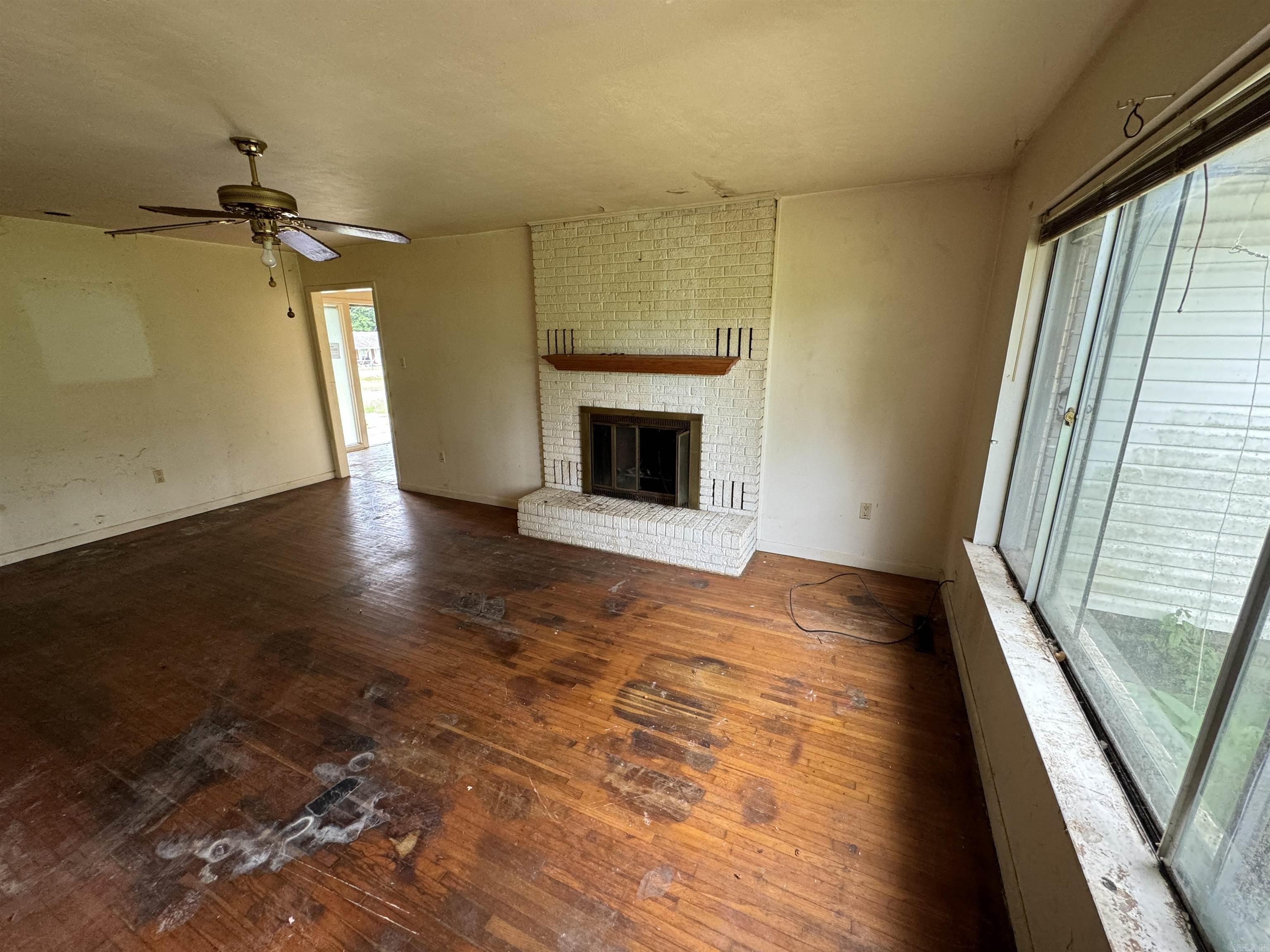 JAXON TERRACE - Residential