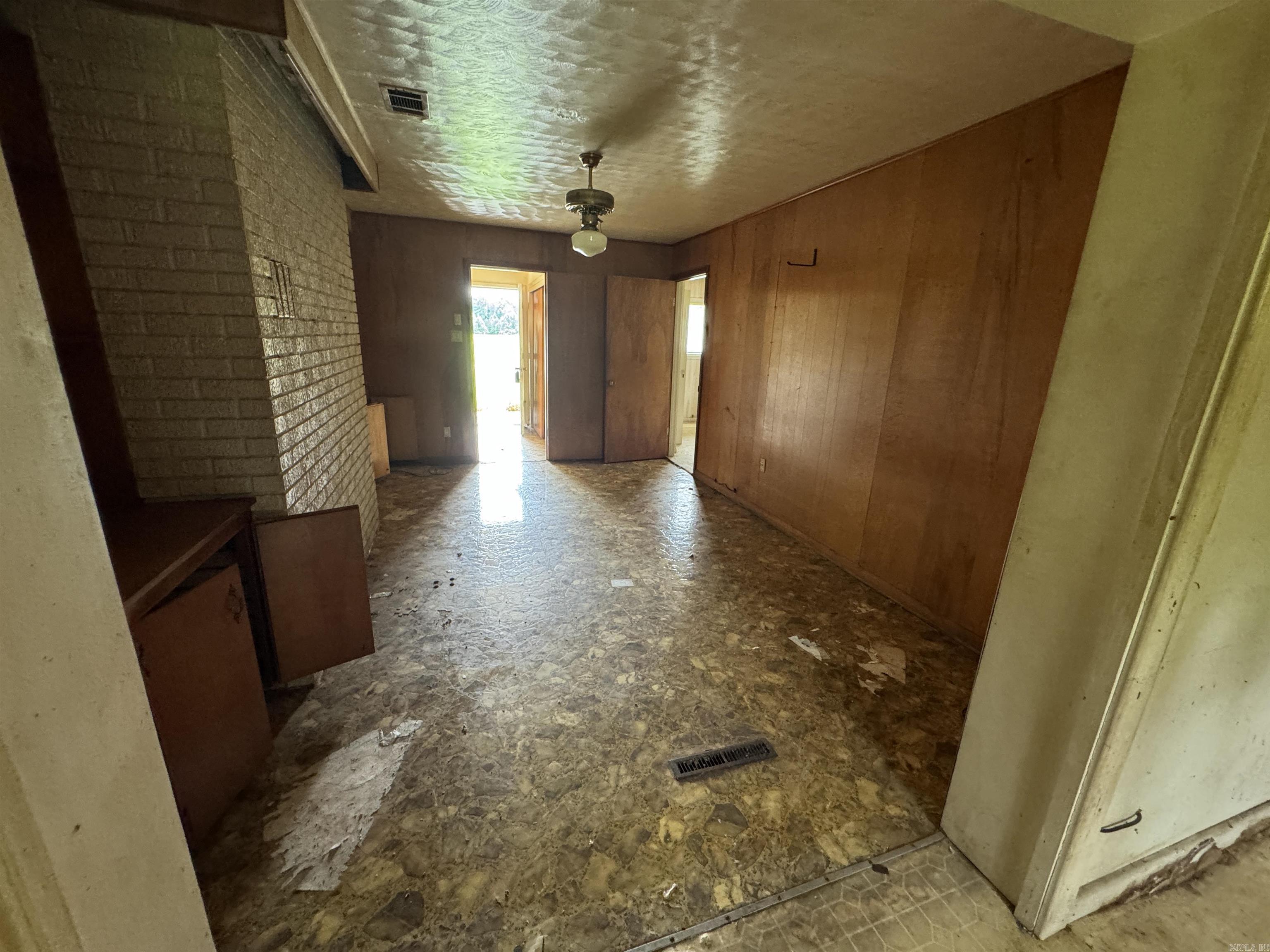 JAXON TERRACE - Residential