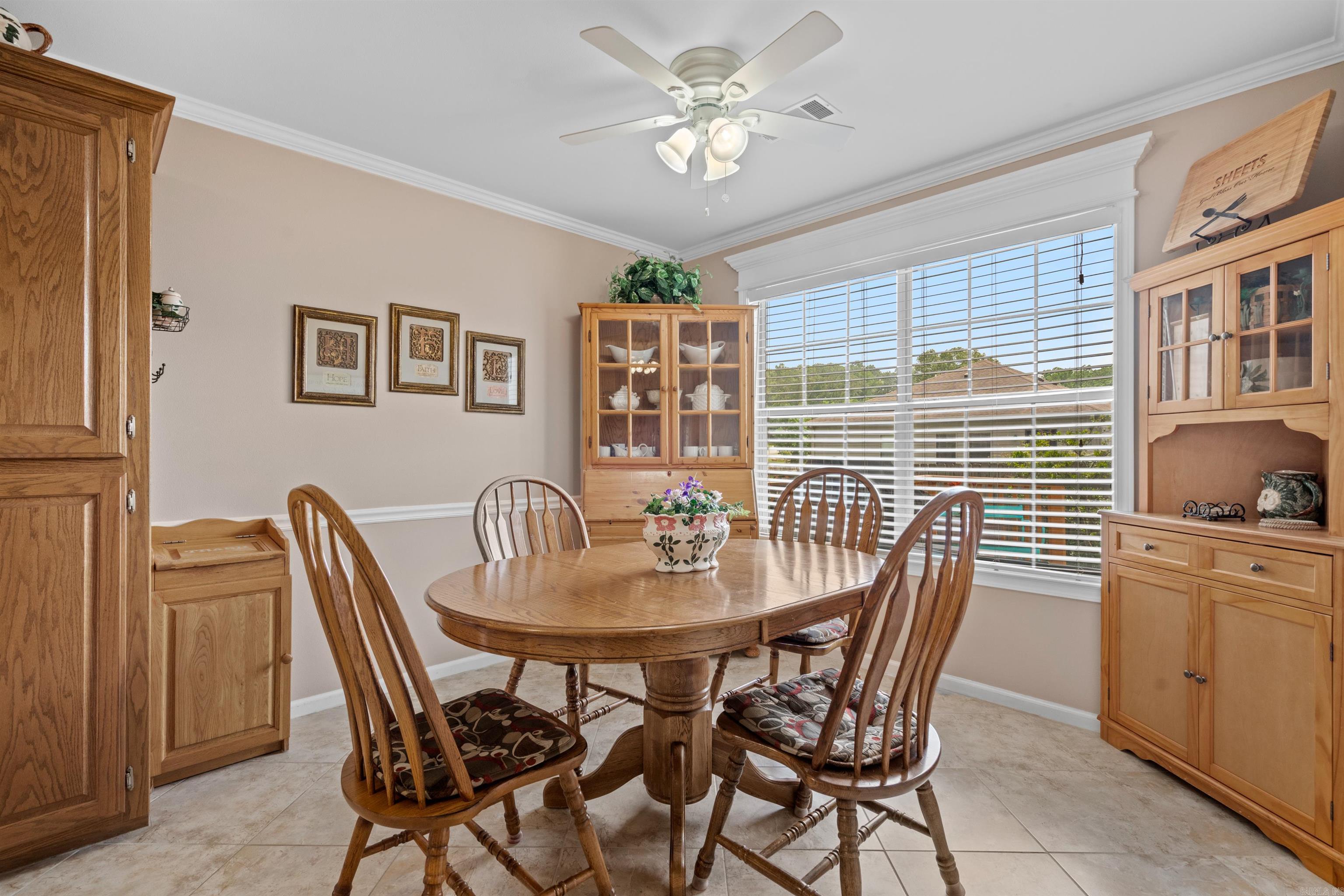 EMERALD VALLEY - Residential