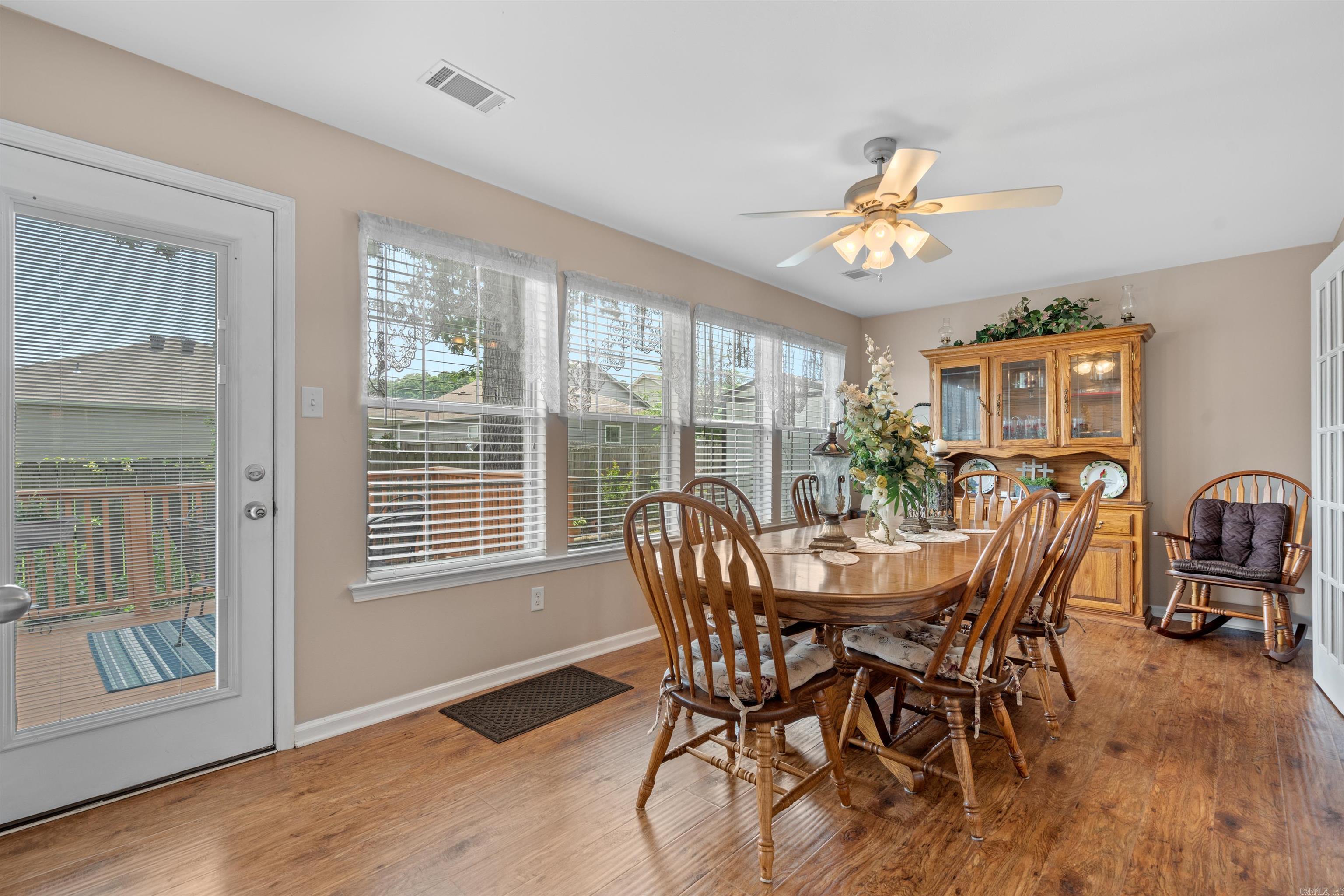 EMERALD VALLEY - Residential