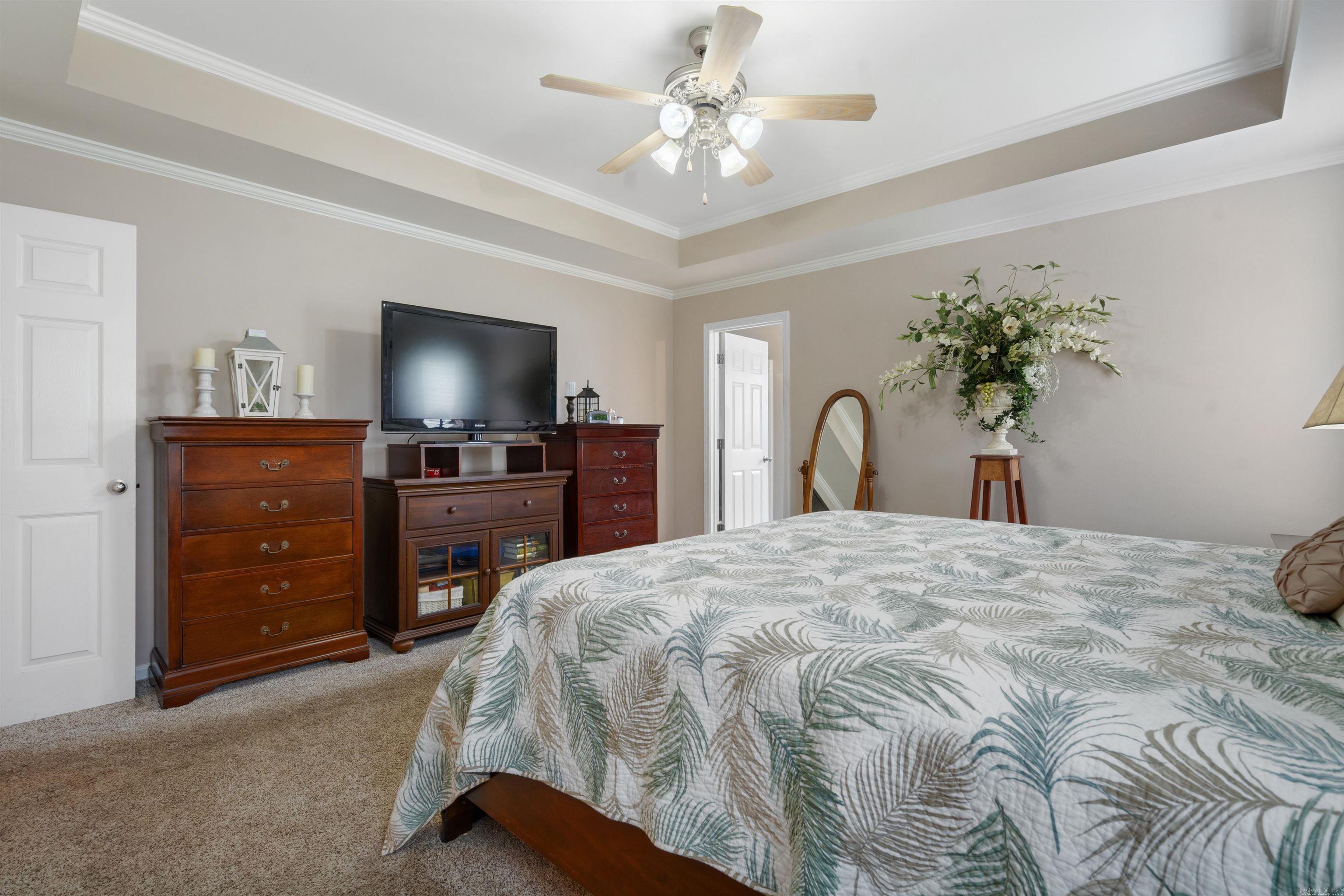 EMERALD VALLEY - Residential