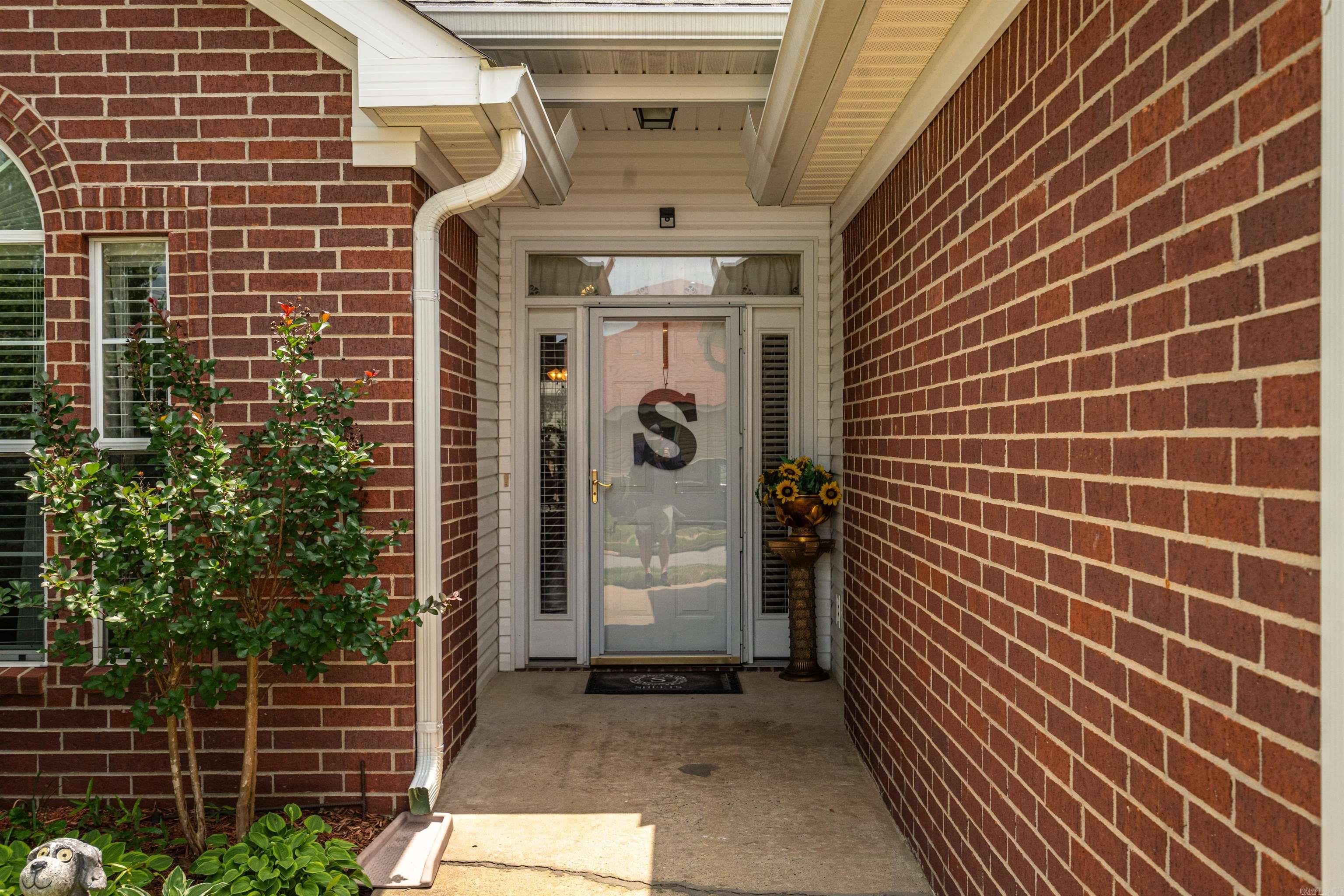 EMERALD VALLEY - Residential