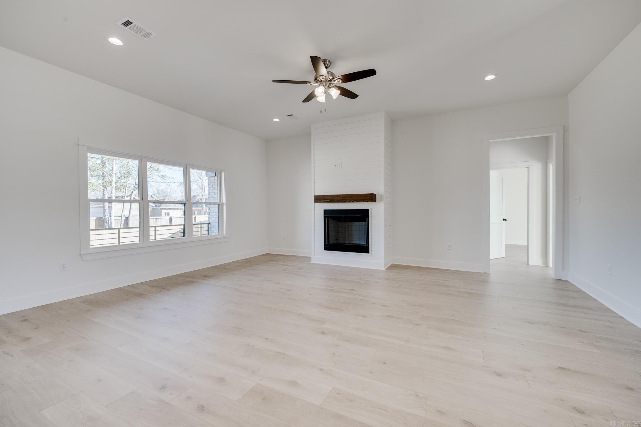 IVY PLACE - Residential