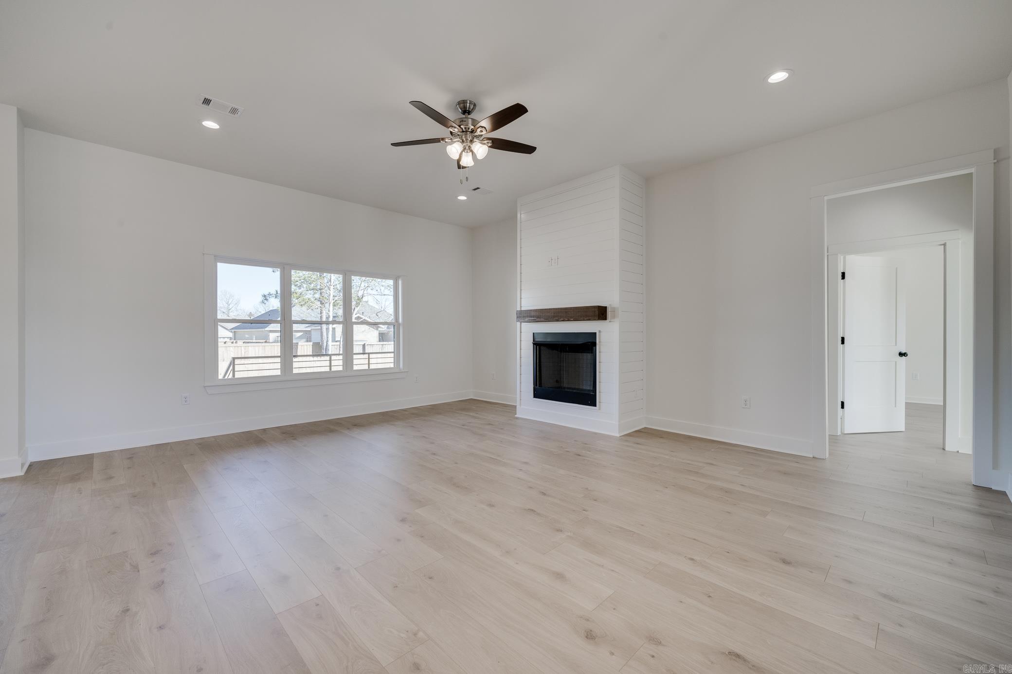 IVY PLACE - Residential