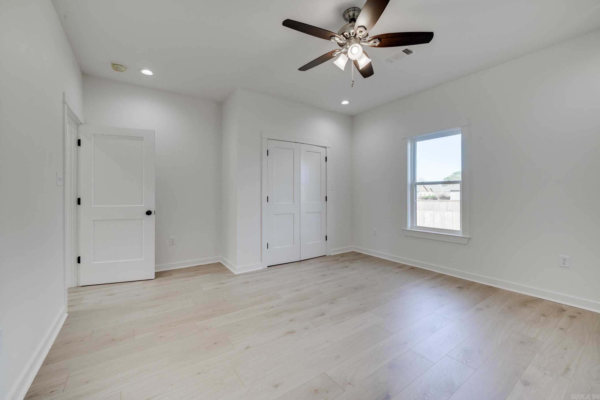 IVY PLACE - Residential